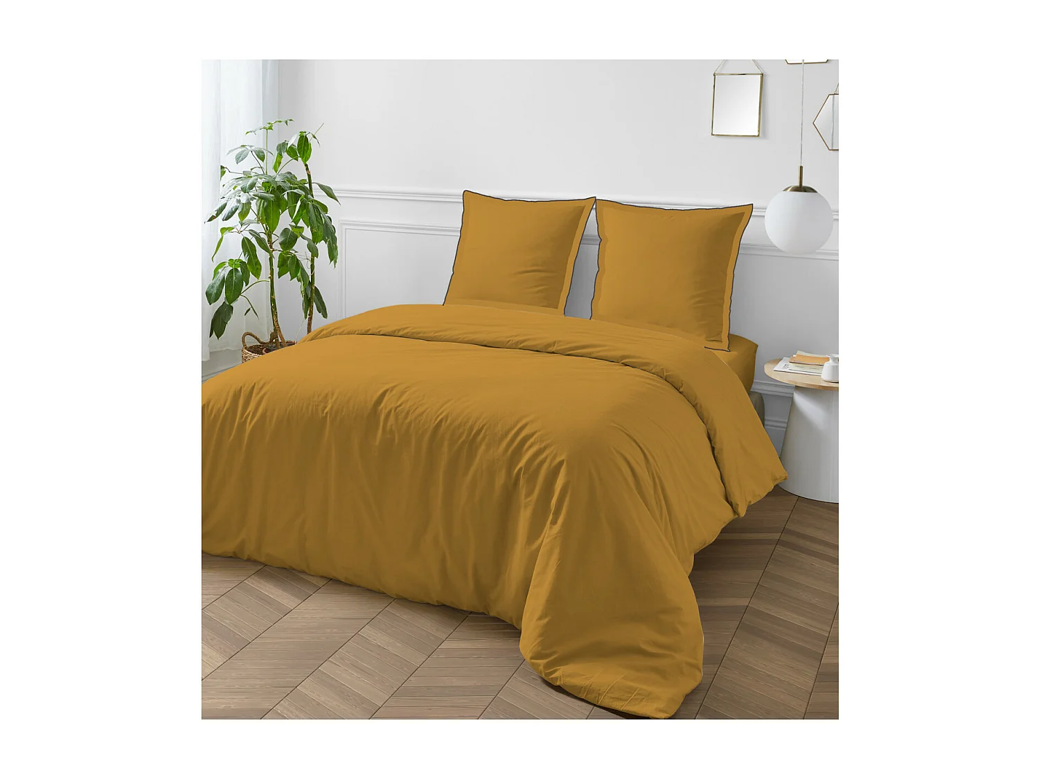 Parure de lit unie en coton finition bourdon 240x220cm