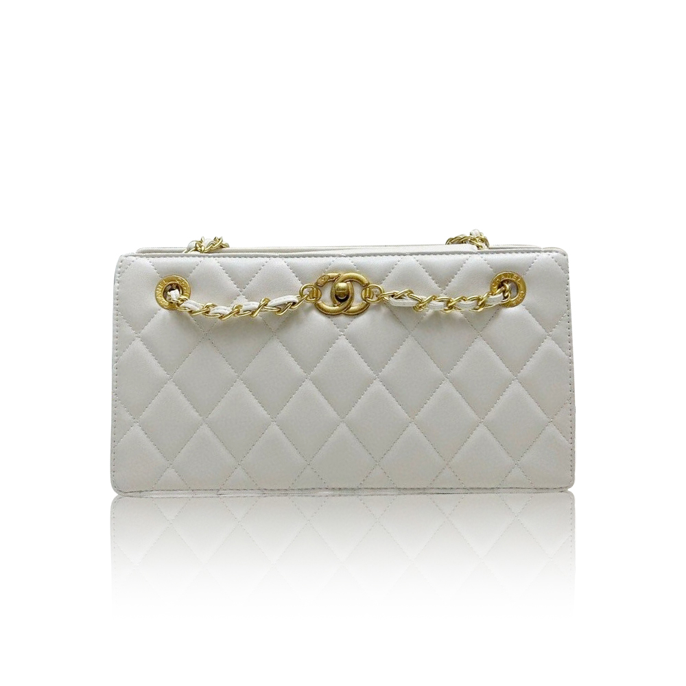 Chanel HandBag Made From Leather With Chain