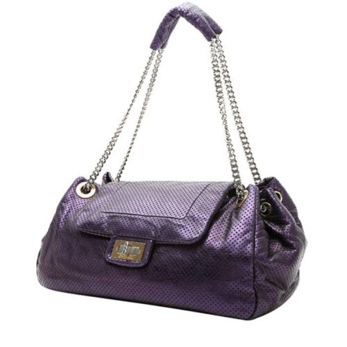 Gucci GG Marmont Camera shoulder bag in blue quilted velvet