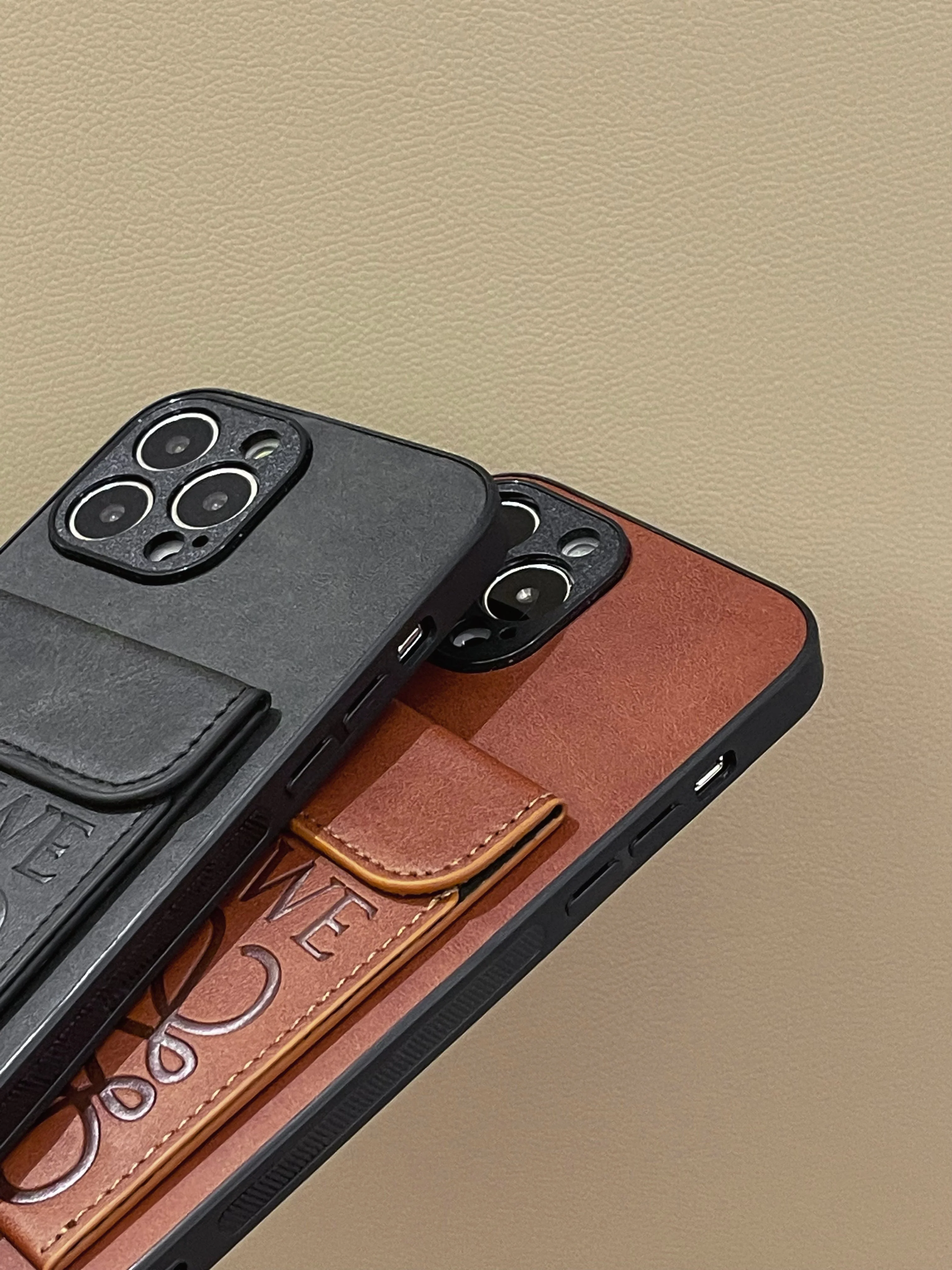 LOEWE iPhone Case With Card Holder Brown-LZP241448 - Wholesale & Influencer