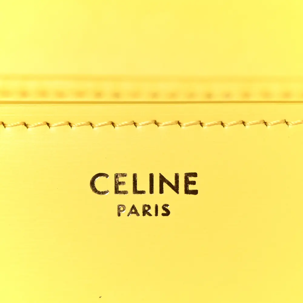 Celine Replica Handbags – Yellow Box Leather Small Teen Design1:1High-quality replica