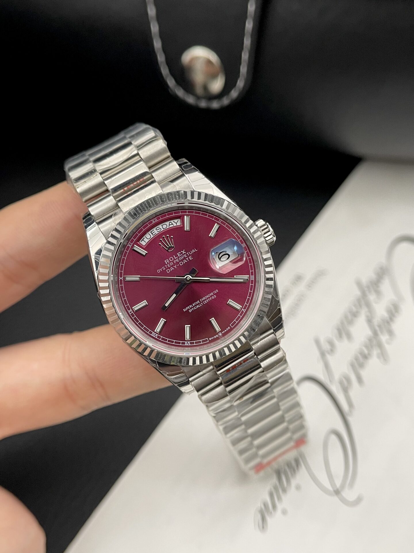 Rolex Day-Date Best Replica Watch Strawberry Dial EW Factory 40mm - Elite Watch Atelier
