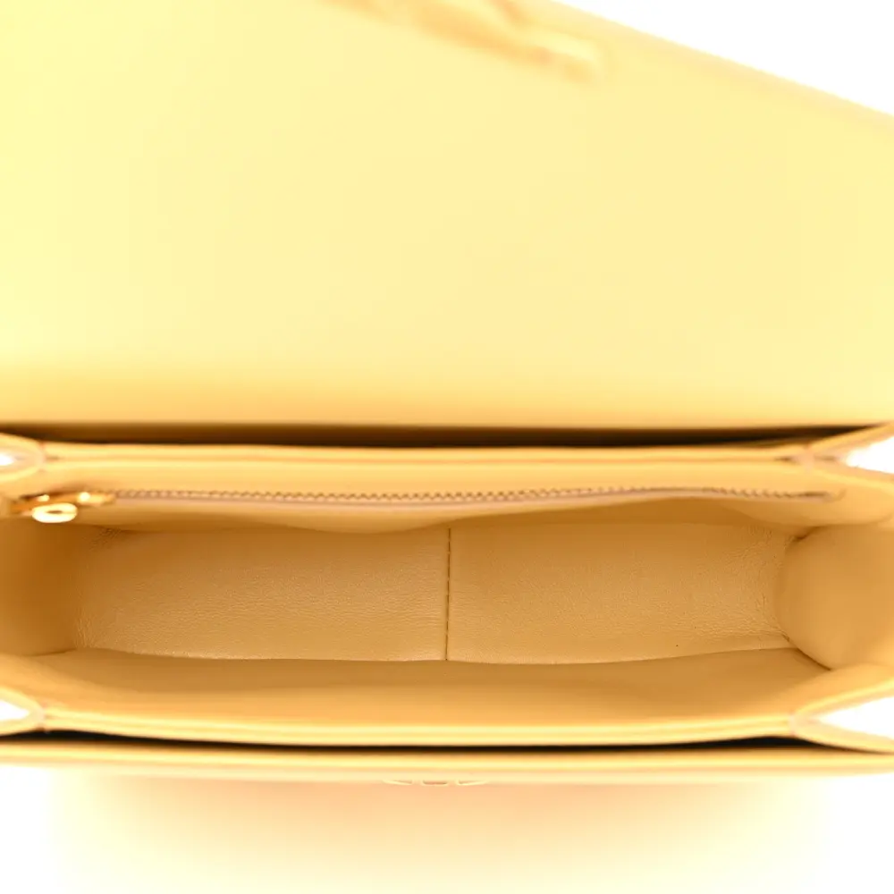 Superfake Handbags with Gold Hardware – Celine Triomphe1:1High-quality replica