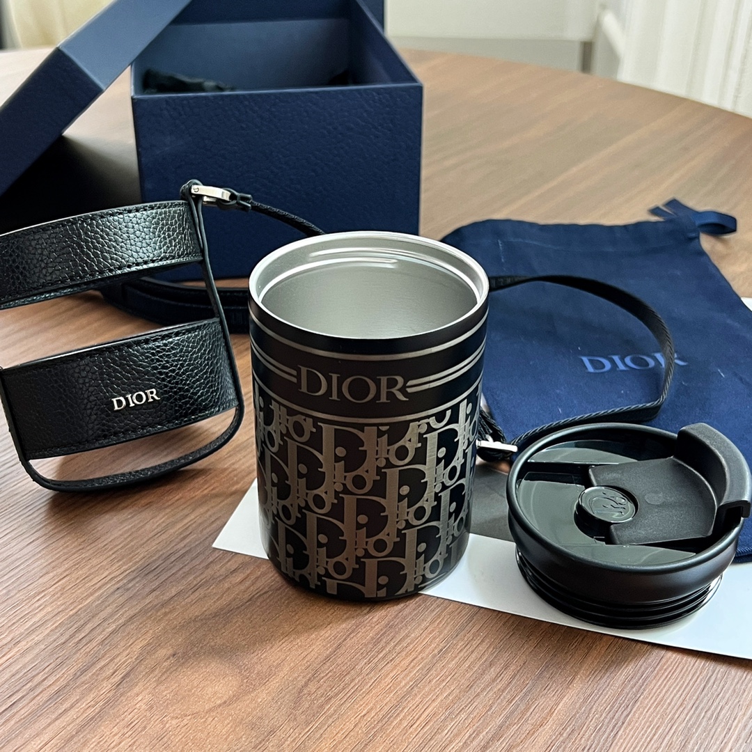 Aqua Mug With Shoulder Strap Black For Women 5.5in/13.4cm 2ESKH324YMJ_H00N1:1High-quality replica