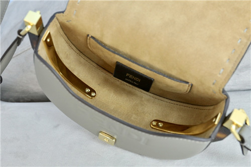 fendi saddle bag - Replicaclubs