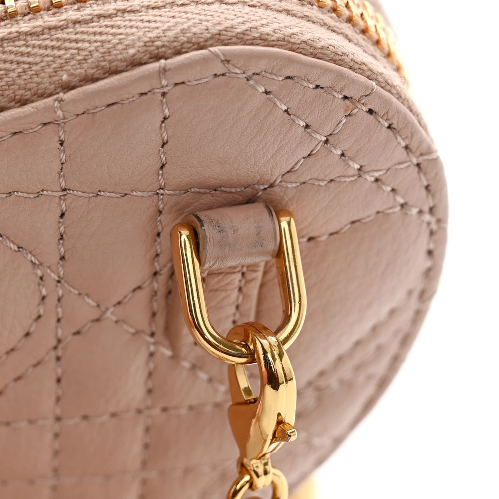 Replica Handbags – Mirror Quality Dioramour Caro Heart Pouch1:1High-quality replica
