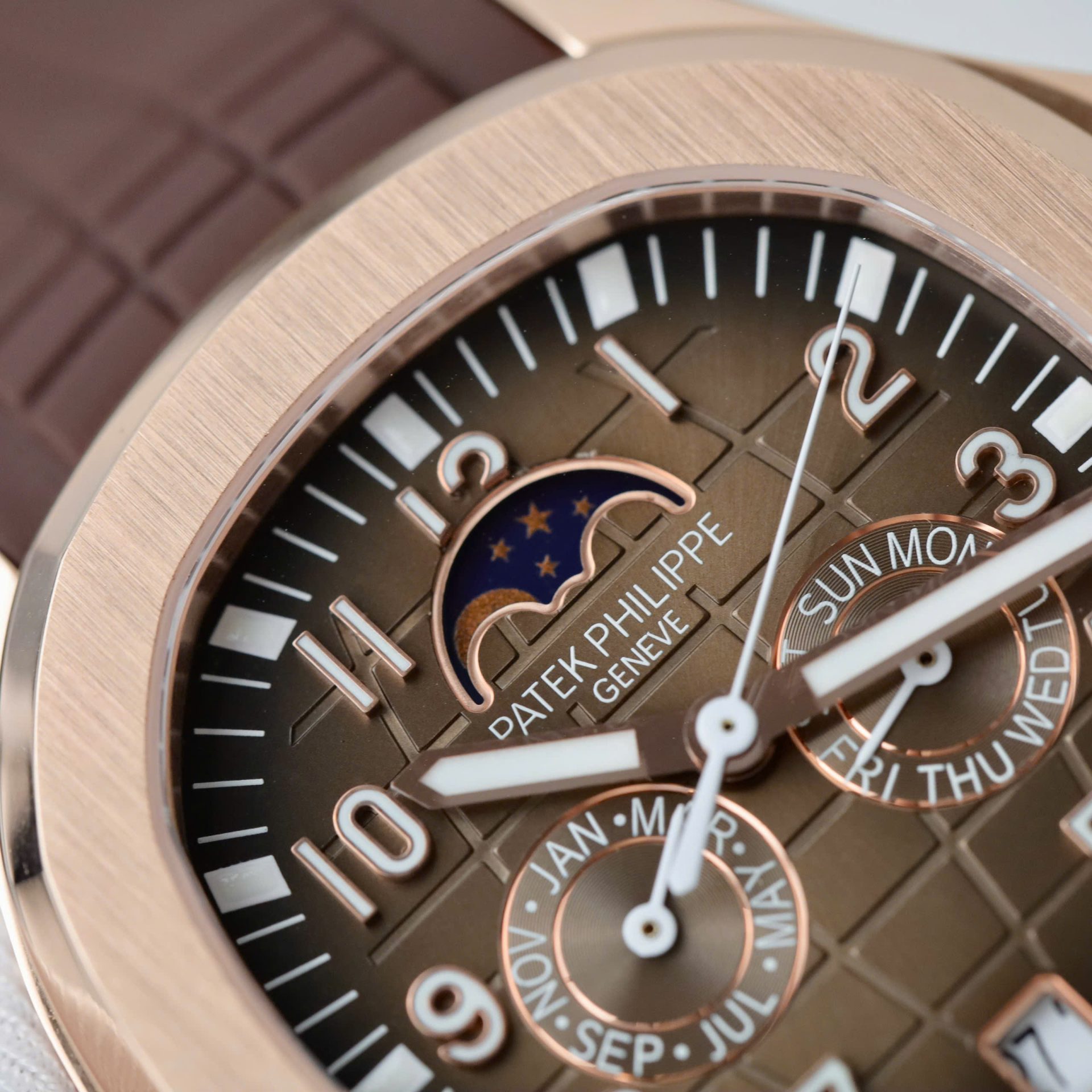 Patek Philippe Best Replica Watch Aquanaut 5261R Automatic Swiss Movement Chocolate Dial 40mm - Top club