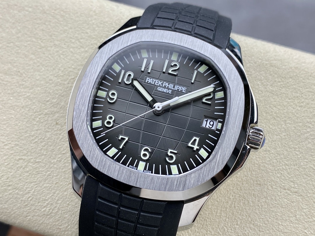 Fake Patek Philippe Replica Watch Aquanaut Date Sweep Seconds Stainless Steel Black Dial 5167A-001 3KF(1:1 replica) - Top club