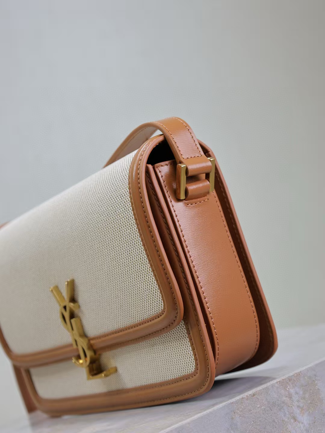 SOLFERINO MEDIUM SATCHEL IN BOX SAINT LAURENT LEATHER