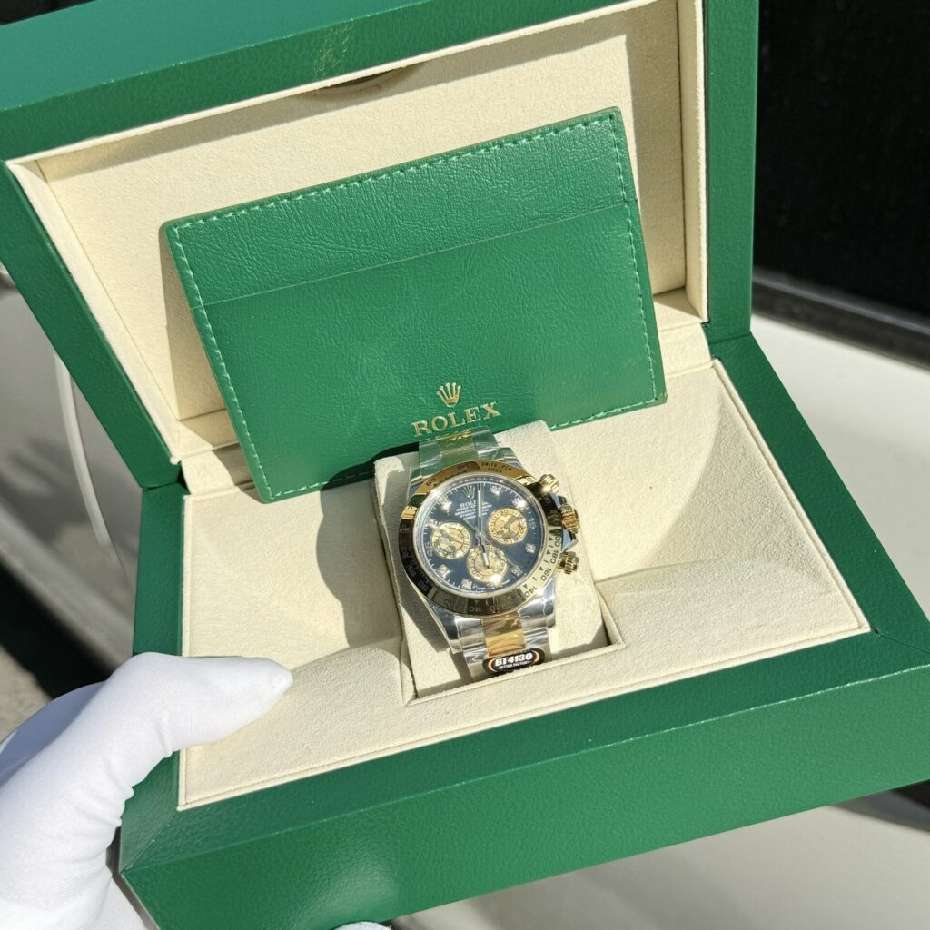 Rolex Cosmograph Daytona Replica Watch Mother Of Pearl   Moissanite Diamonds Dial 40mm - Elite Watch Atelier