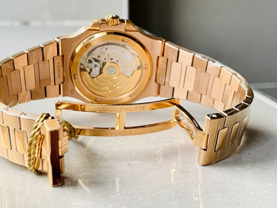 Replica PATEK PHILIPPE Nautilus 5711 3KF 1:1 Best Edition Grey Dial on YG Bracelet A324 V2 - Top club