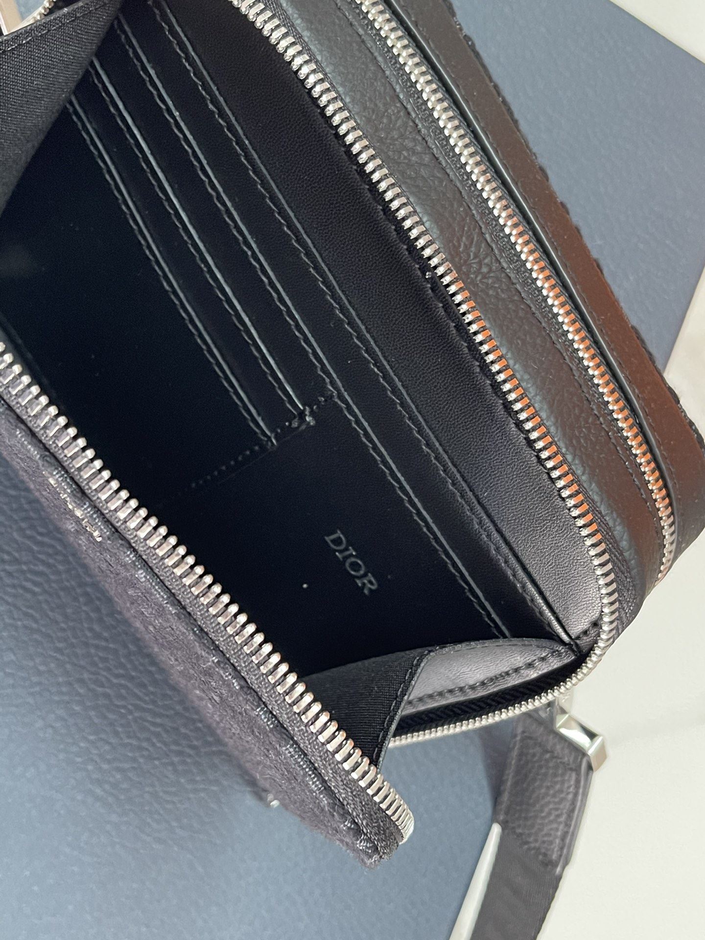 Pouch With Strap Black/Beige For Women‎ 6.5in/17cm CD 2OBBC119YSE_H03E1:1High-quality replica