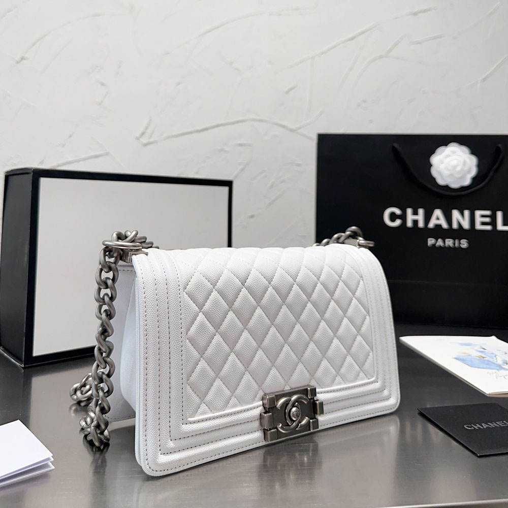 Chanel Large Boy Flap Bag1:1High-quality replica