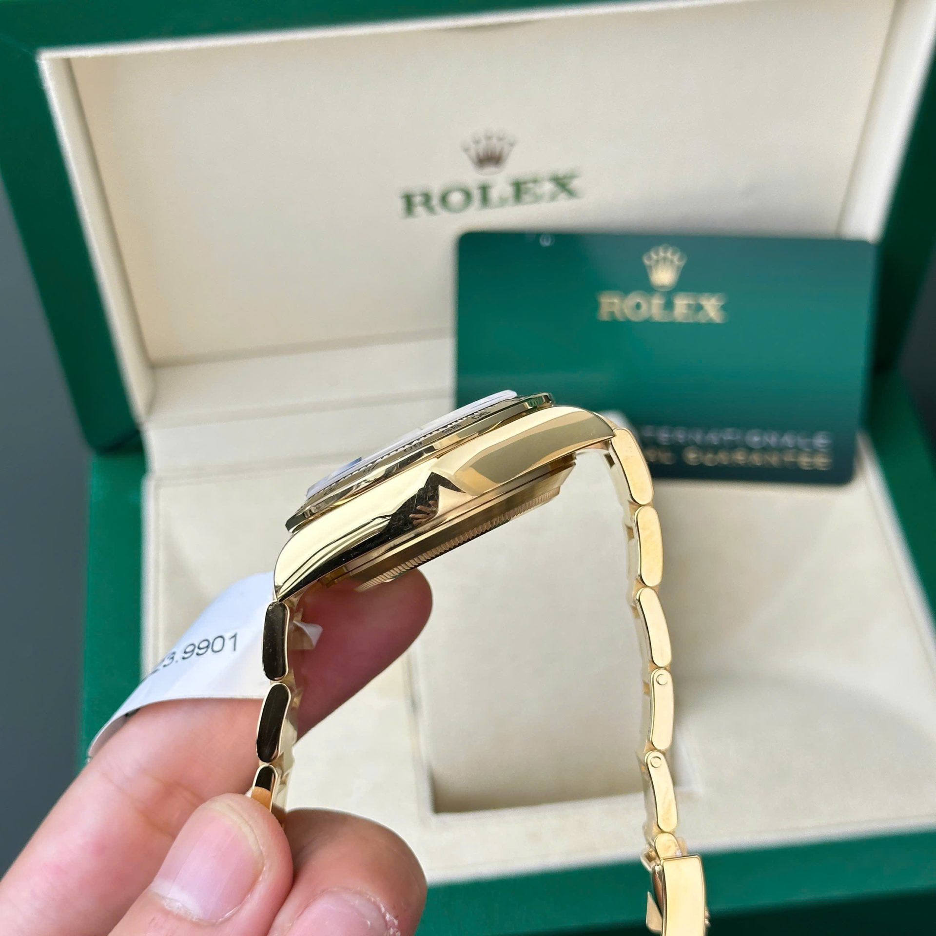 Rolex Daytona 116508 Gold Wrapped Replica 11 Watch Dial Mother Of Pearl 40mm - Top club