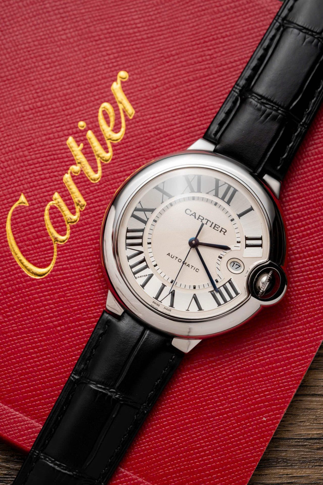 Cartier Replica Watch Ballon Bleu Men s White Dial Leather Strap 42mm - Top club