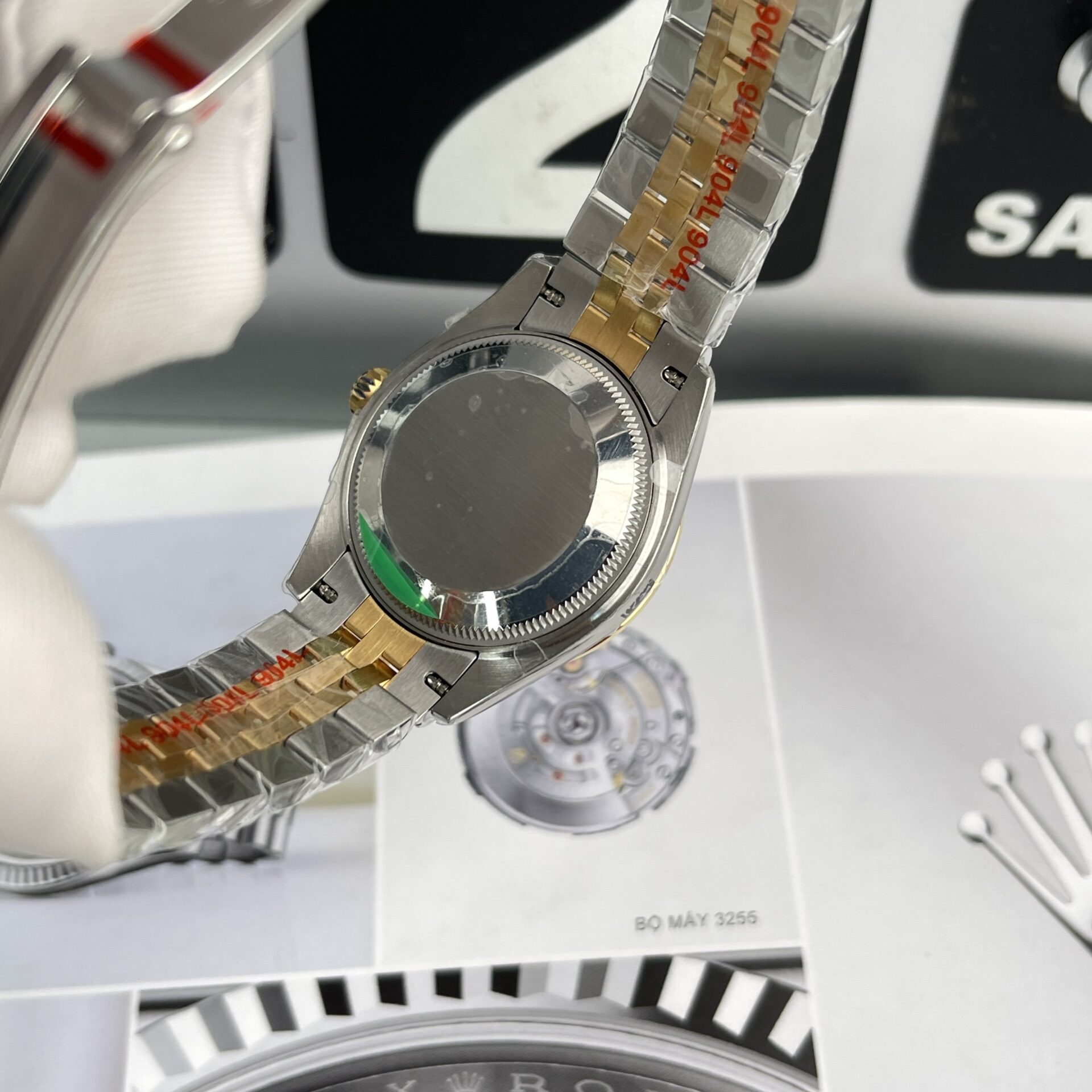 Rolex DateJust Women s Replica Watch With Stone Bezel Champagne Dial EW Factory 31mm - Top club