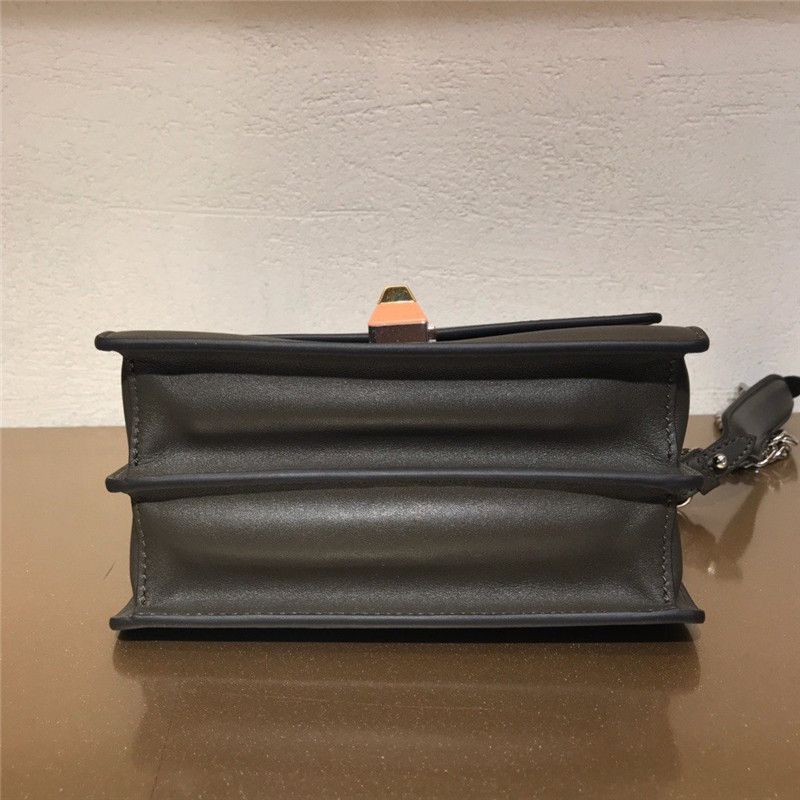 Fendi KANI Women s Chain Bag - Replicaclubs