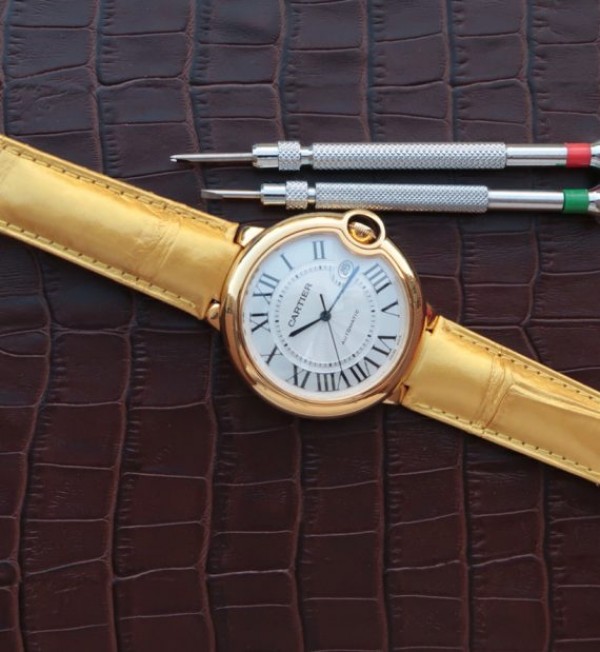 Replica Cartier Ballon Bleu 42mm YG White Dial Leather Strap ETA 2824 - Top club
