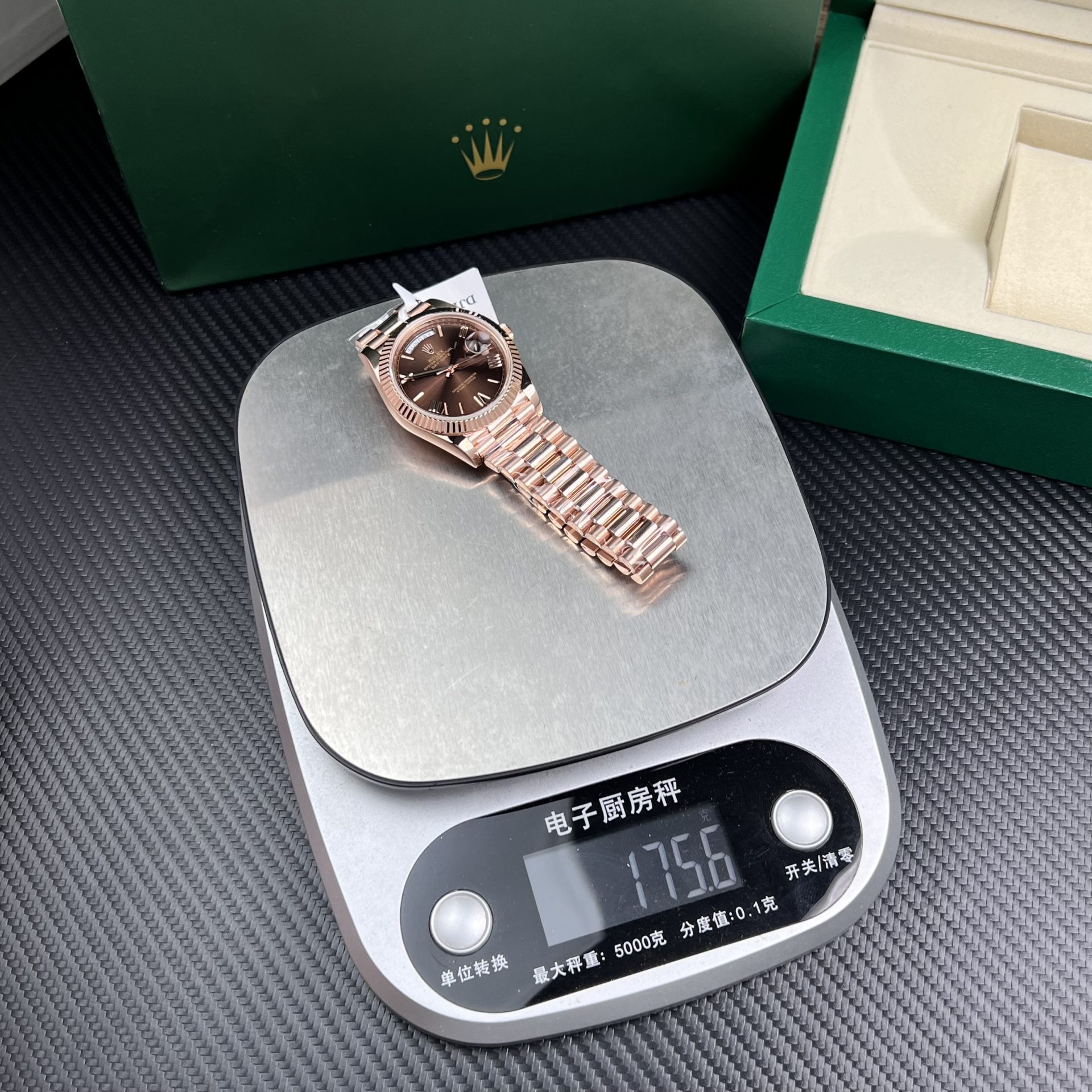 Rolex Replica Watch Day-Date Gold Wrapped Weight 175gram GM Factory 40mm - Elite Watch Atelier