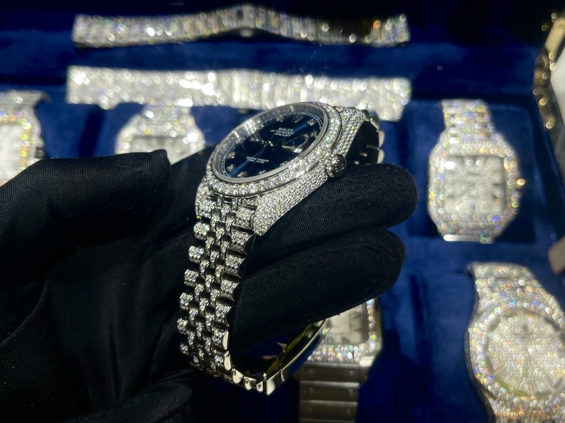 Rolex Best Replica Watch DateJust Dial Blue Custom Full Diamonds Moissanite 41mm - Elite Watch Atelier