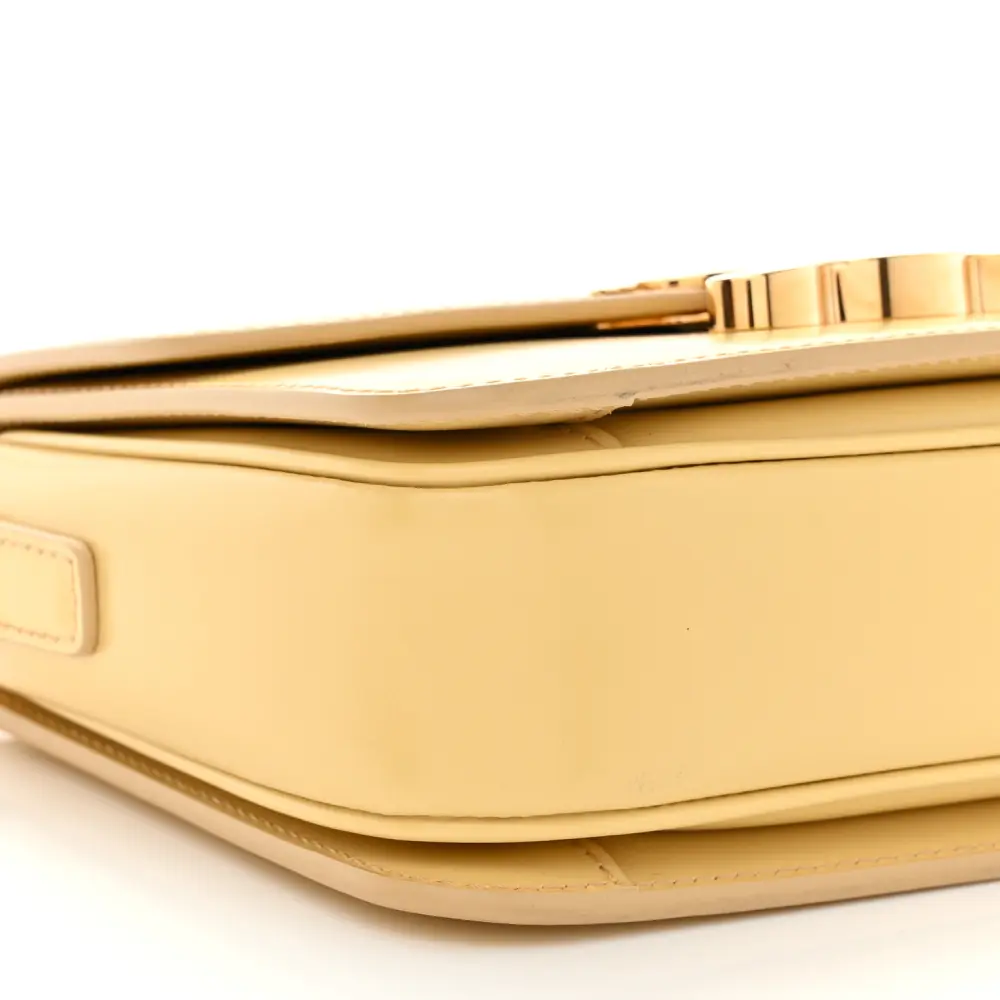 Superfake Handbags with Gold Hardware – Celine Triomphe1:1High-quality replica