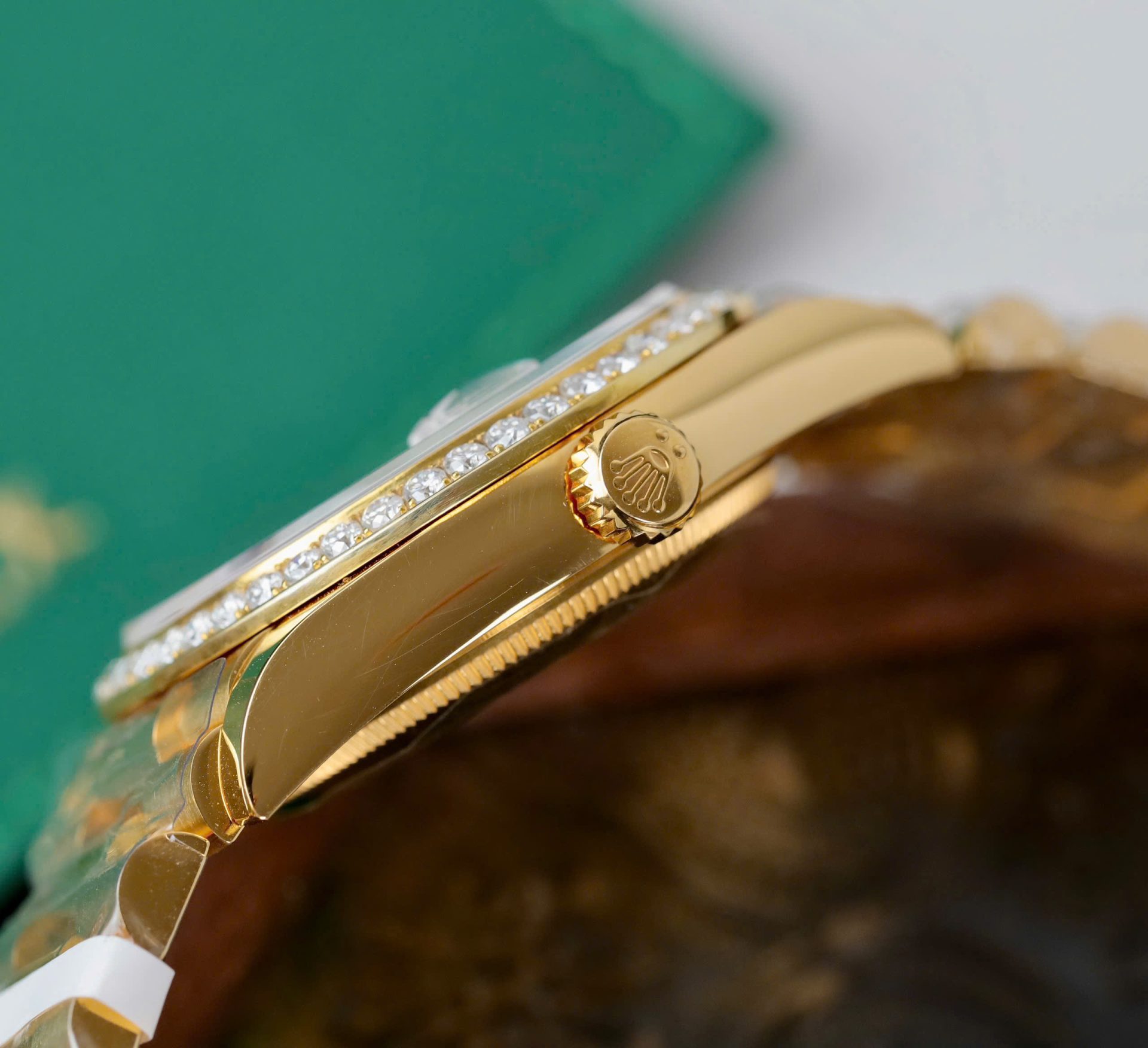 Rolex Day-Date Copies Watches Custom 18K Gold Wrapped + Moissanite Diamonds GM Factory 36mm - Top club