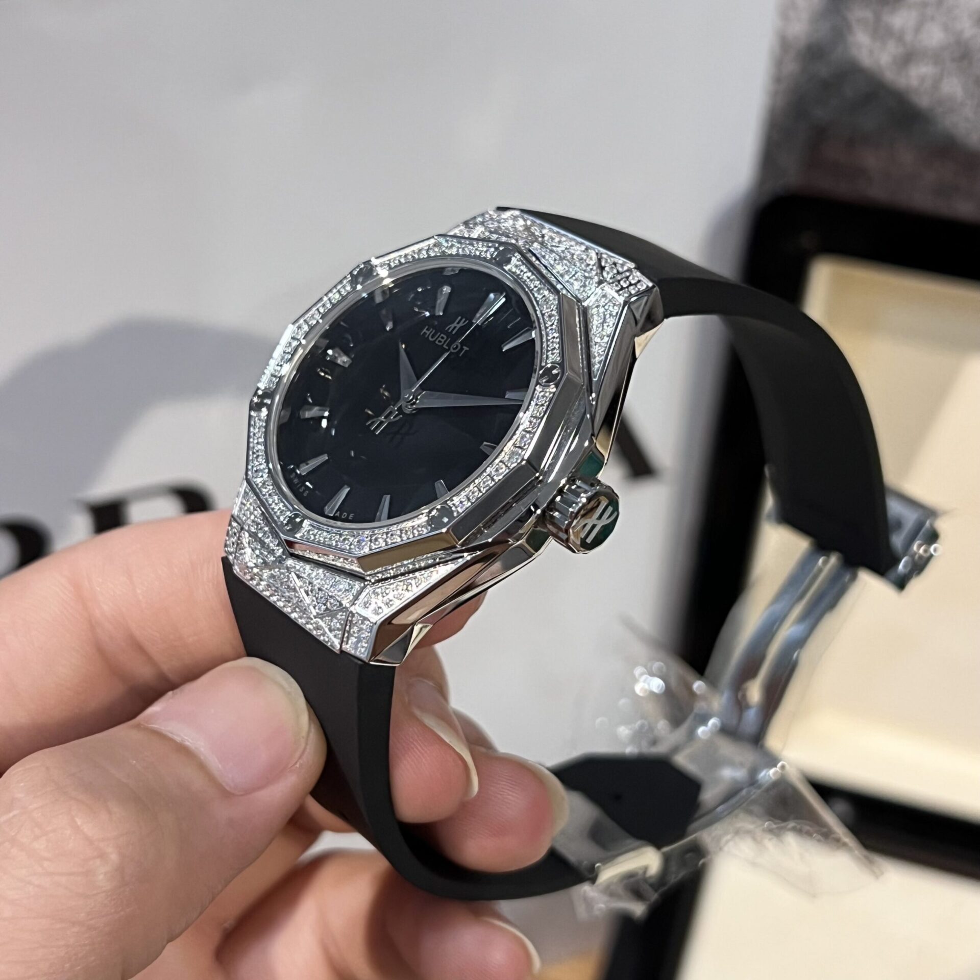 Hublot Replica Watch Orlinski Full Diamond Case Black Dial HBF 40mm - Top club