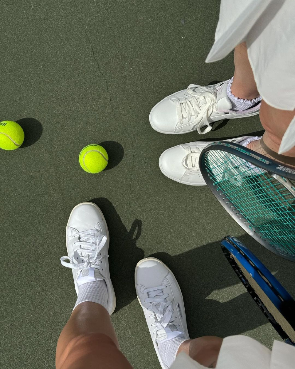 K-Swiss men’s tennis shoes with superior grip