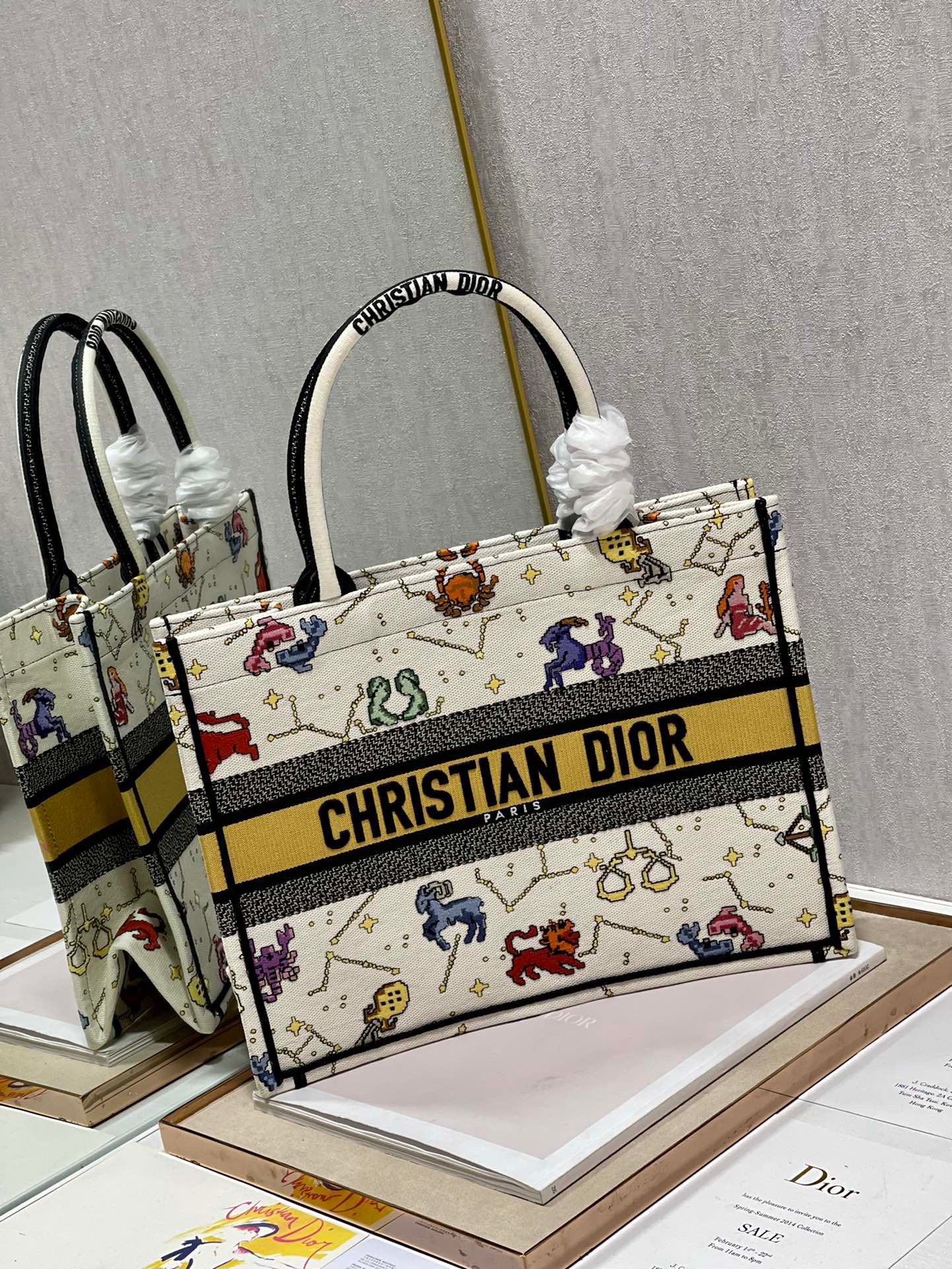 Christian Dior Medium Dior Book Tote White Multicolor, For Women, Women’s Handbags 14in/36cm CD1:1High-quality replica