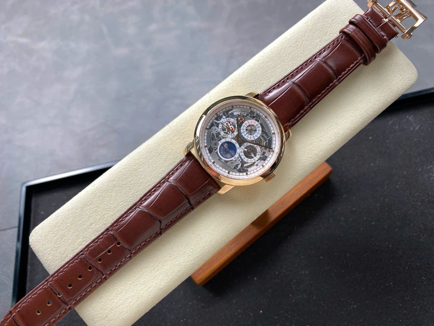 Vacheron Constantin Traditionnelle 43175 Best Replica Watch 41mm - Top club