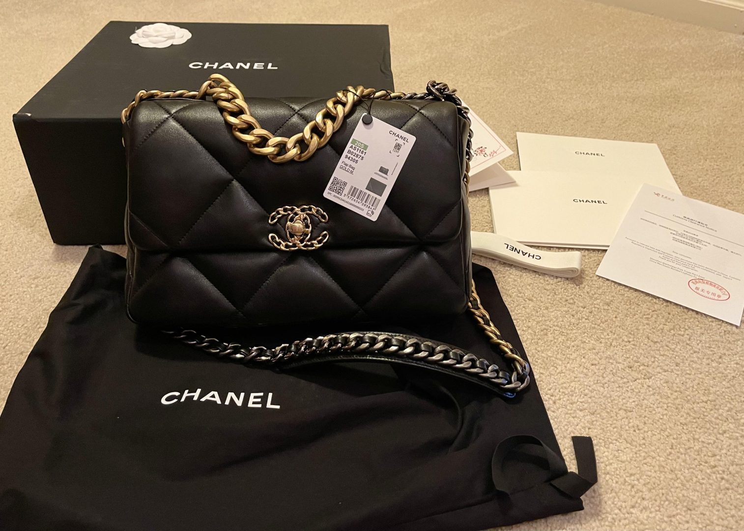 CHANEL 19 LARGE HANDBAG