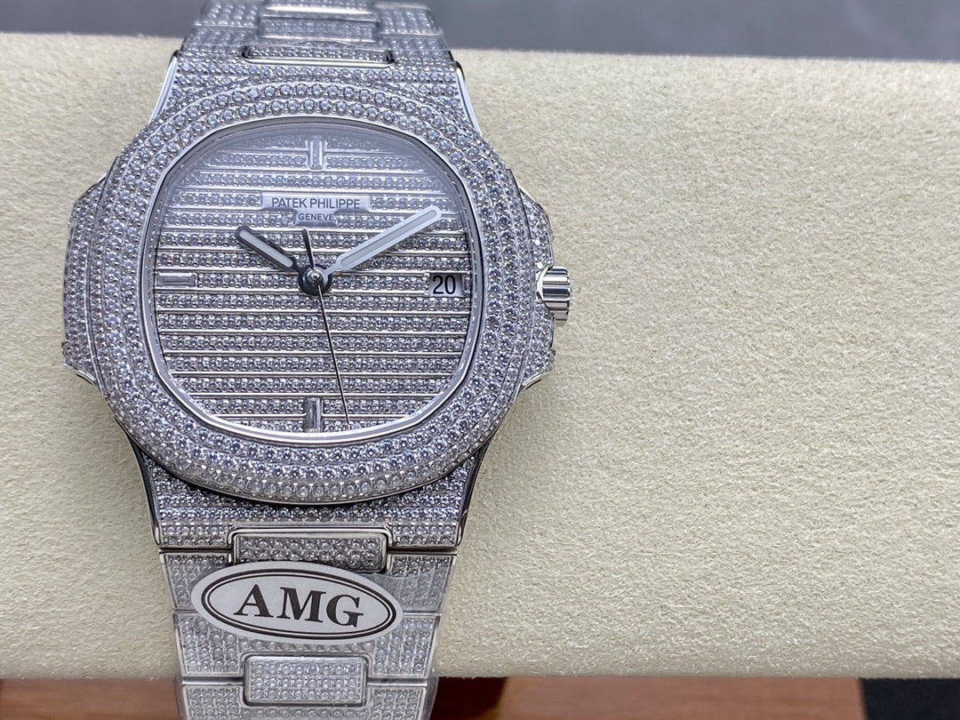 Fake Diamond Watch Patek Philippe Replica 5719/1G-001 Nautilus 40mm White Gold Diamond Pave White Gold Diamond Set Automatic AMG(1:1 replica) - Top club