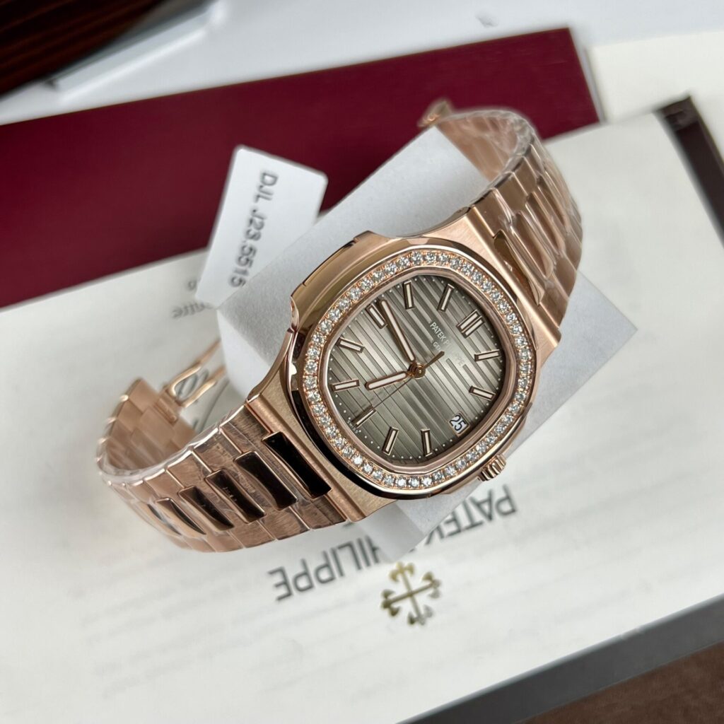 Patek Philippe Best Replica Watch Nautilus 5711 Gold Wrapped   Moissanite Diamonds Custom 40mm - Top club