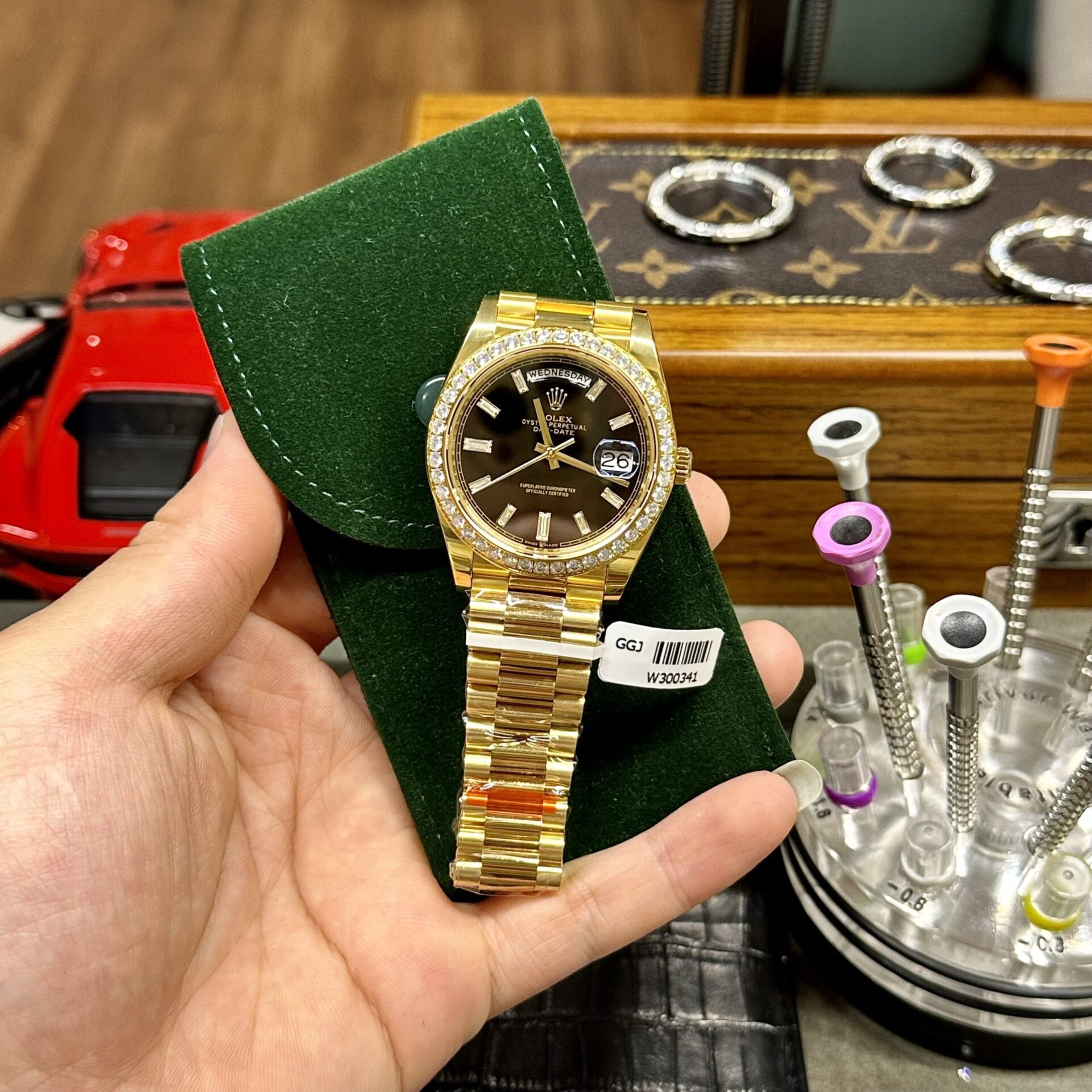 Rolex Day-Date Clone Watch Black Dial Moissanite Diamonds Custom 40mm - Top club