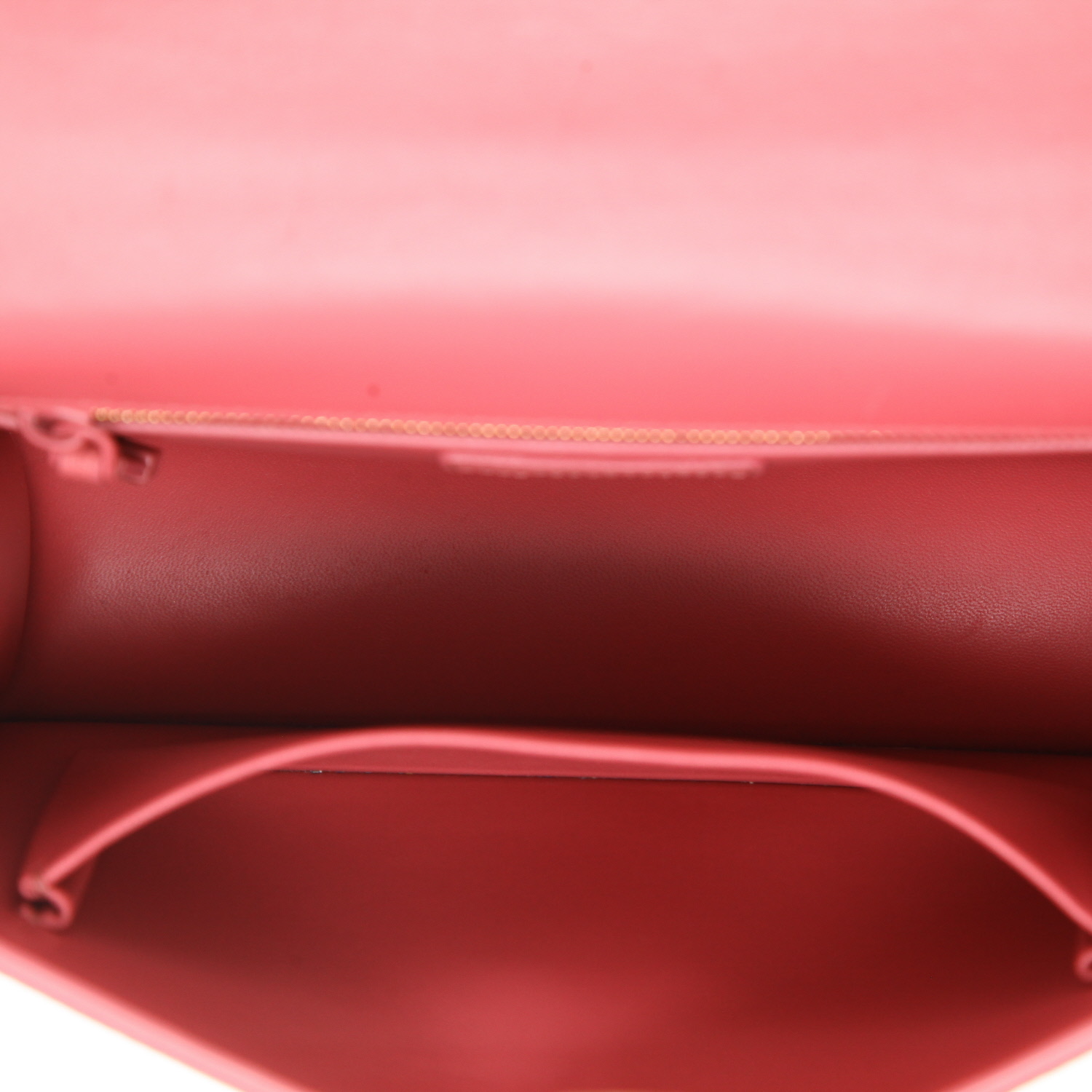Dior 30 Montaigne shoulder bag in pink grained leather1:1High-quality replica