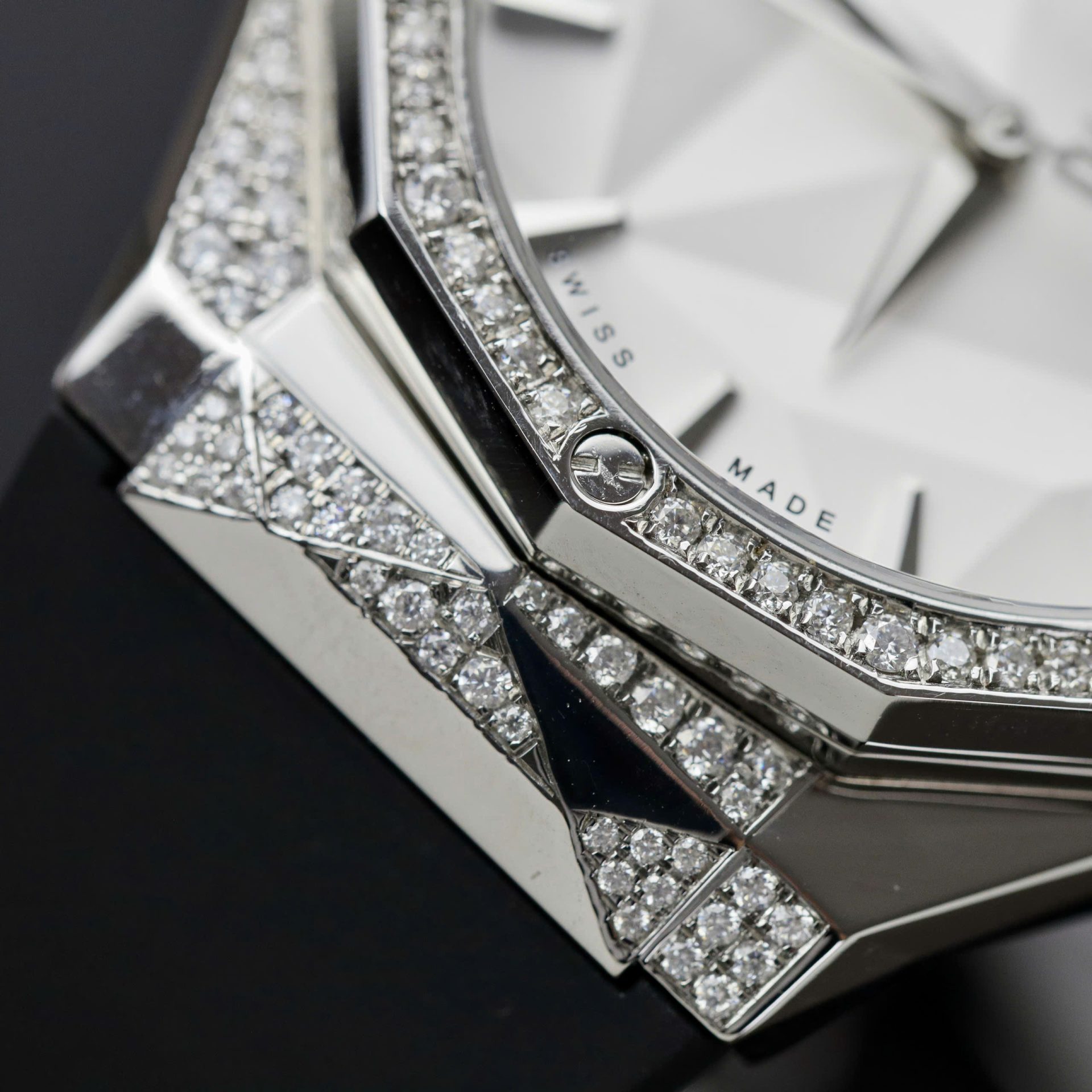 Hublot Orlinski White Dial Replica Watch Custom Moissanite Diamonds Hong Kong 40mm - Top club