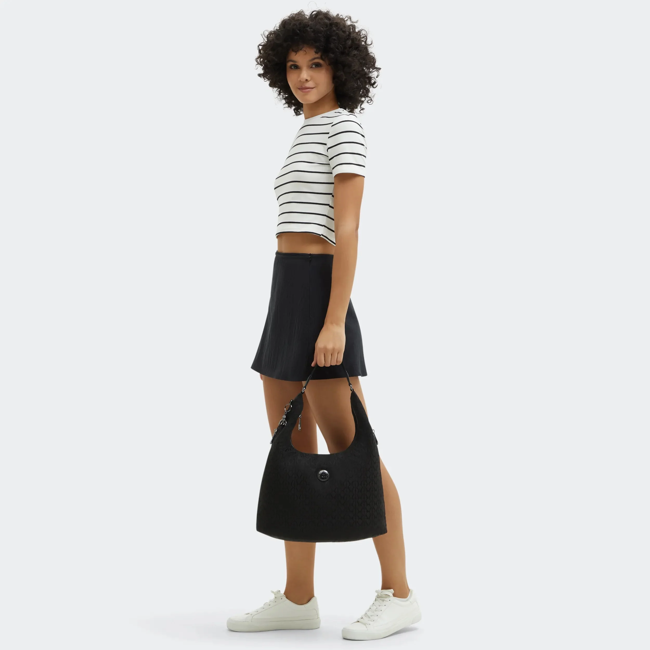 EANNA ZIP
