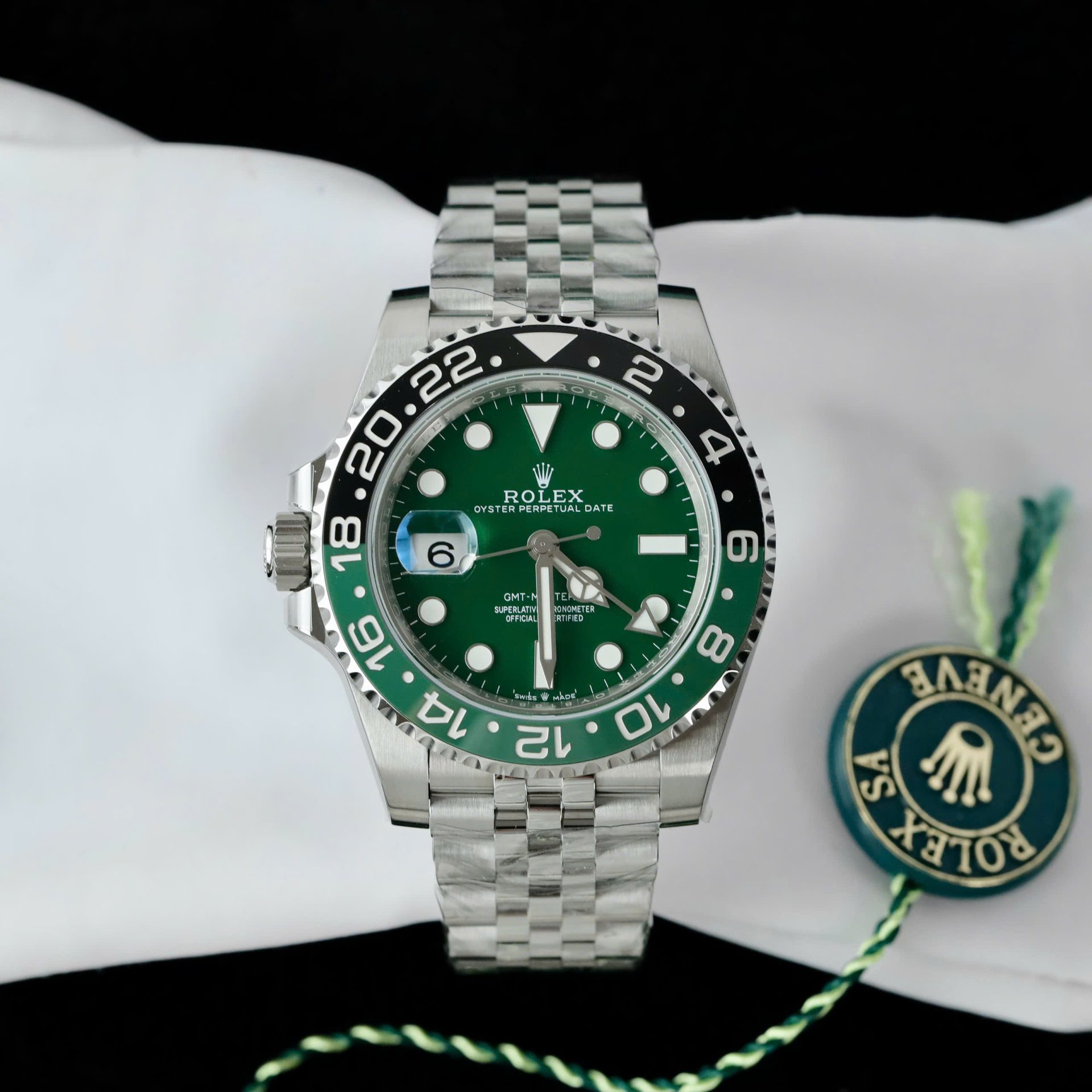 Rolex GMT-Master II 126729VTNR Copies Watch Green Dial Jubilee Strap 40mm - Elite Watch Atelier