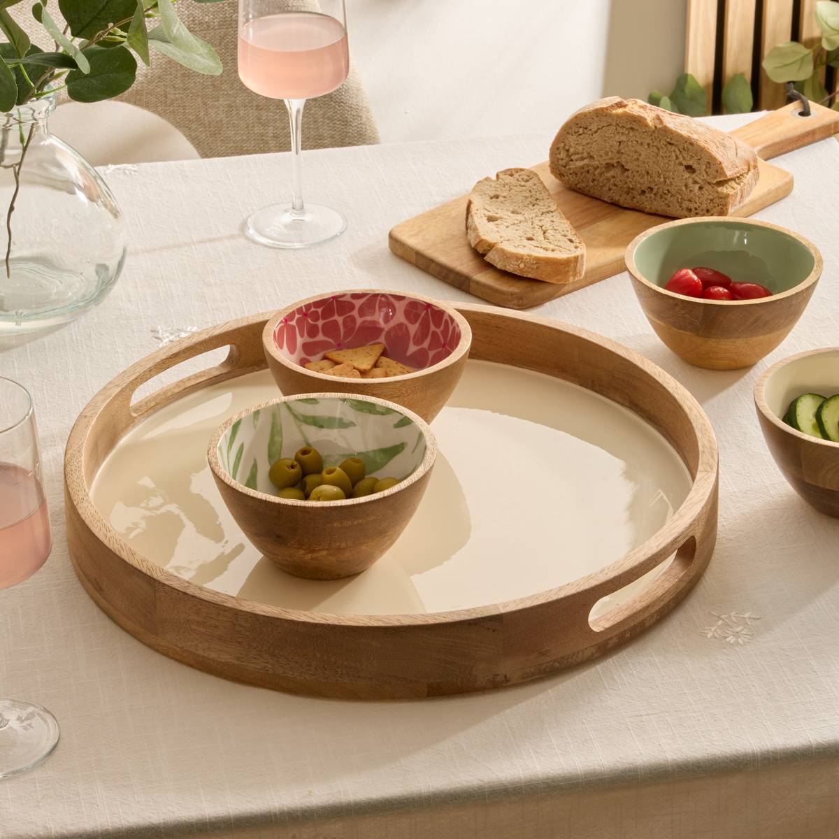 Tray "Inaya" Mango wood, D.38 cm