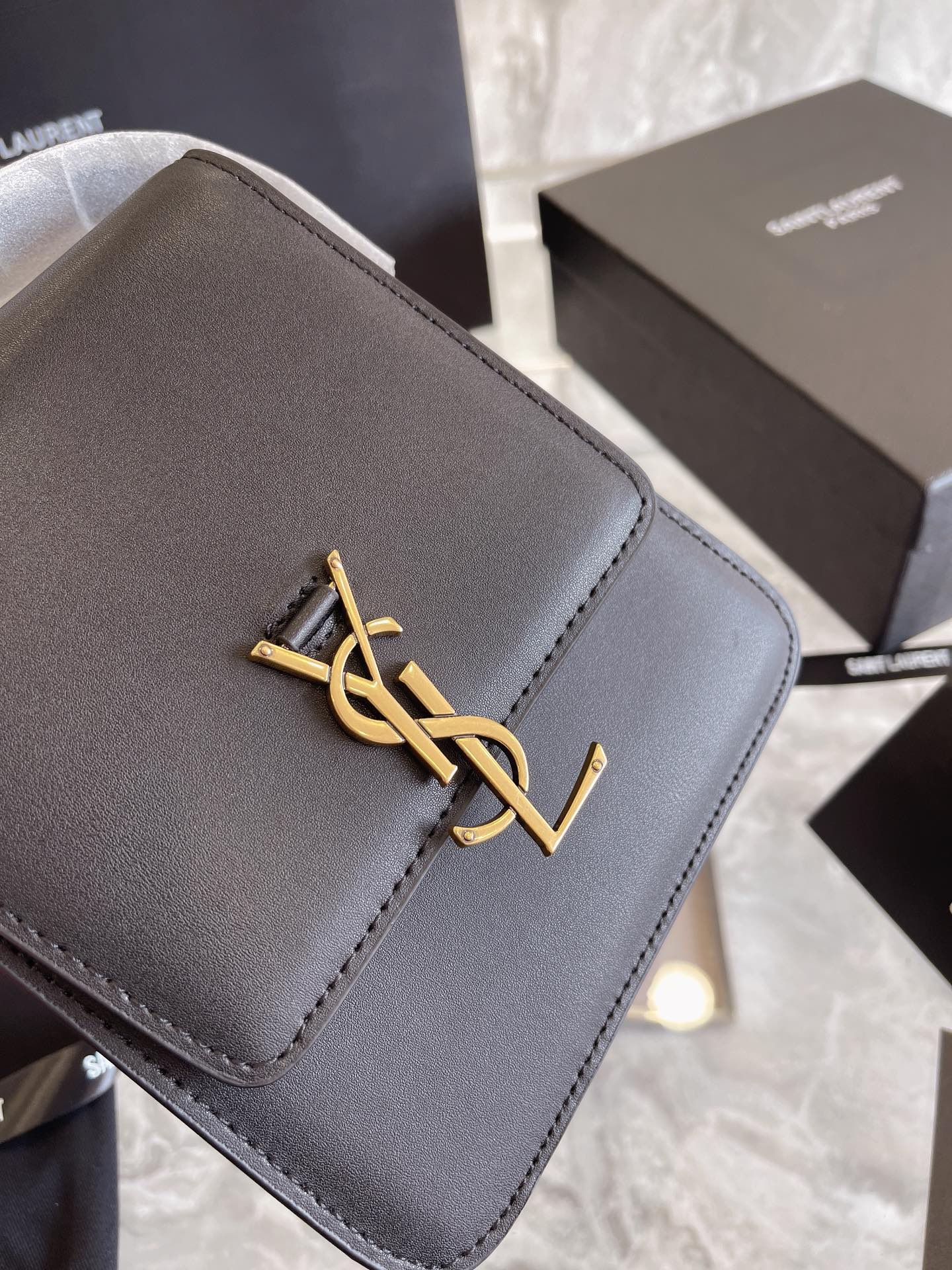 TO – Luxury Edition Bags SLY 1911:1High-quality replica