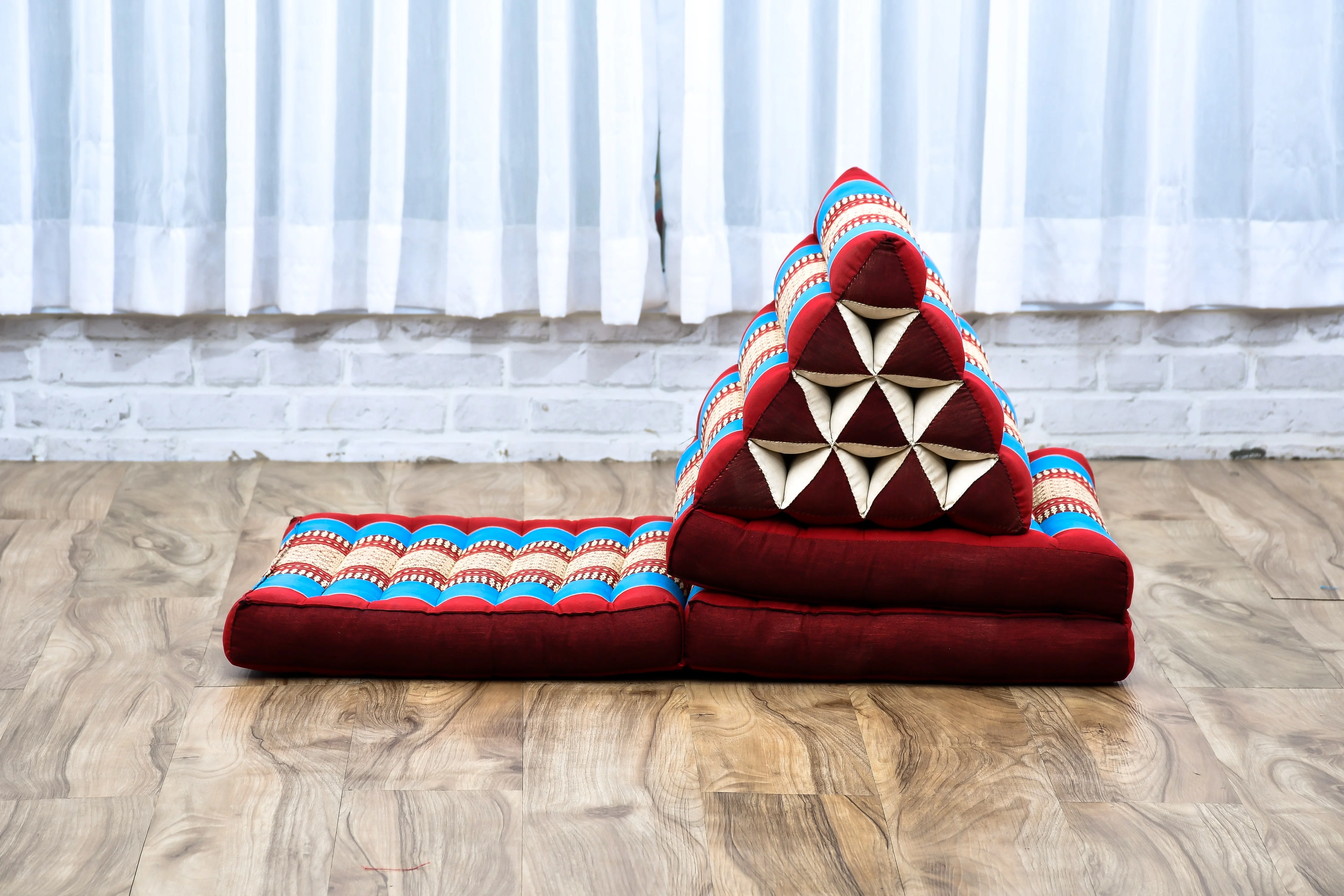 Leewadee - Comfortable Japanese Floor Mattress - Thai Floor Bed With Triangle Cushion - Futon Mattress - Thai Massage Mat, Blue Red, Kapok Filling - Image 8