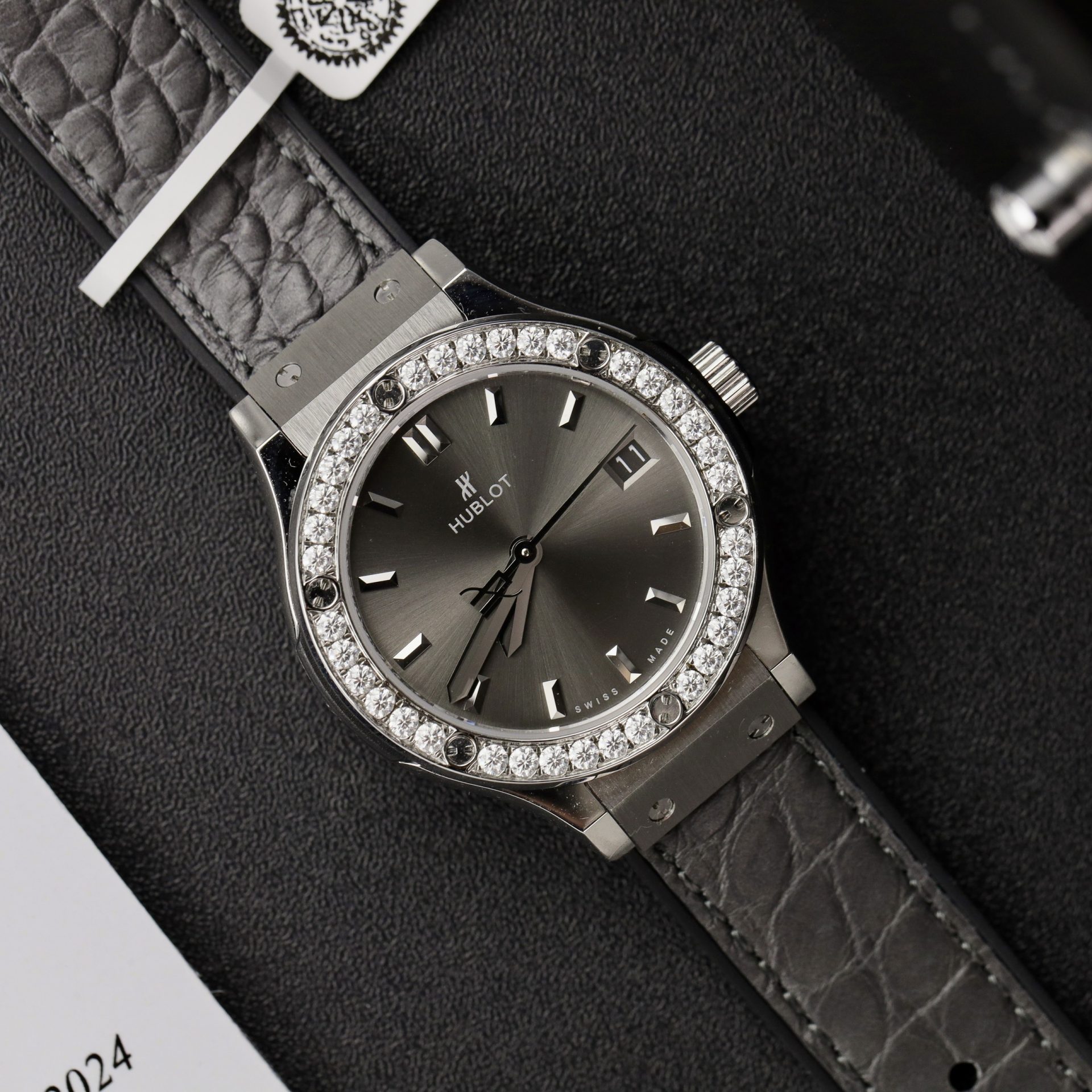 Hublot Classic Fusion Replica Watch Custom Moissanite Diamonds Gray 33mm - Top club