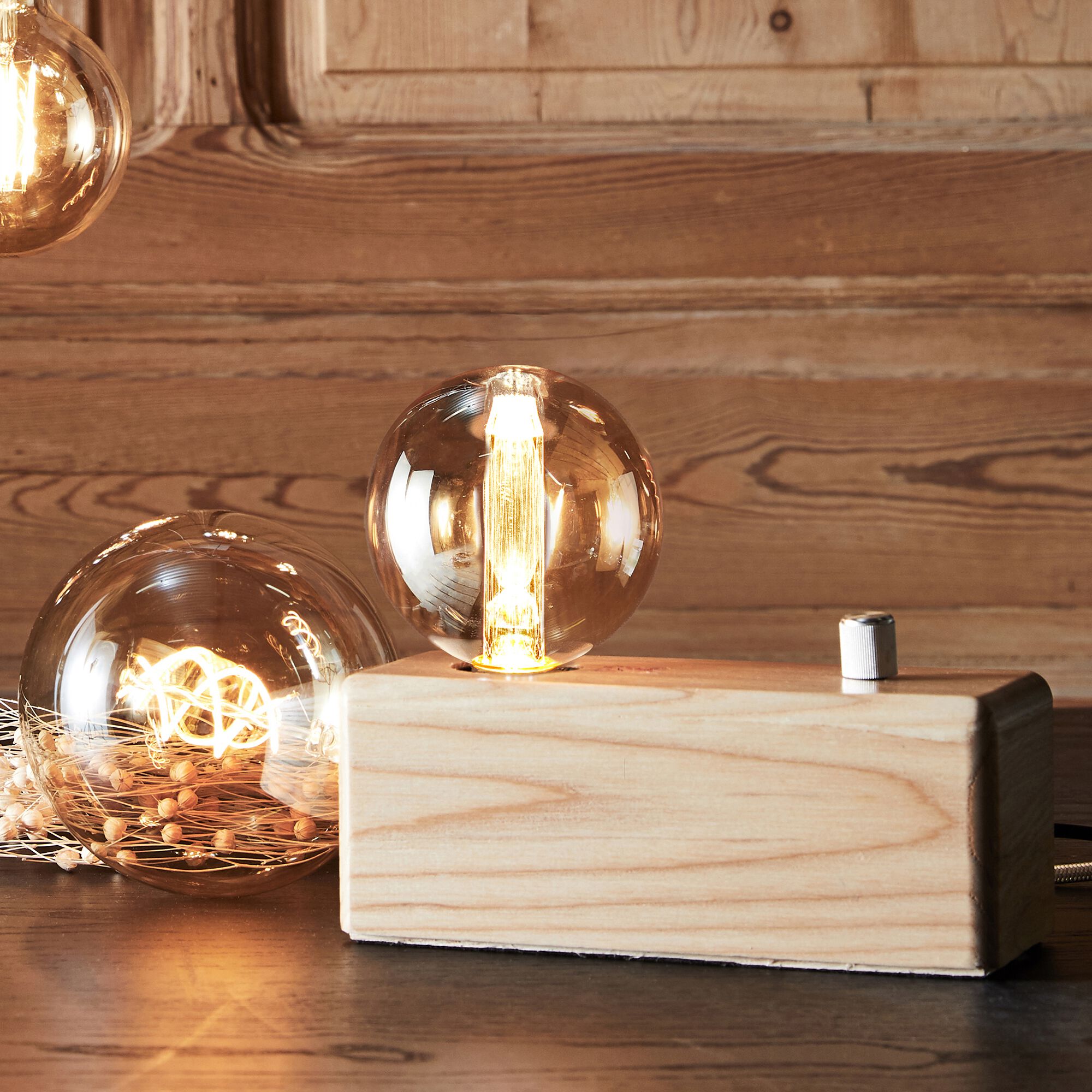 BIJOUX - Ampoule LED déco rivière - ambre D12,5cm