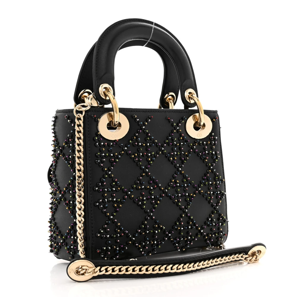 Superfake Handbags That Look and Feel Original1:1High-quality replica