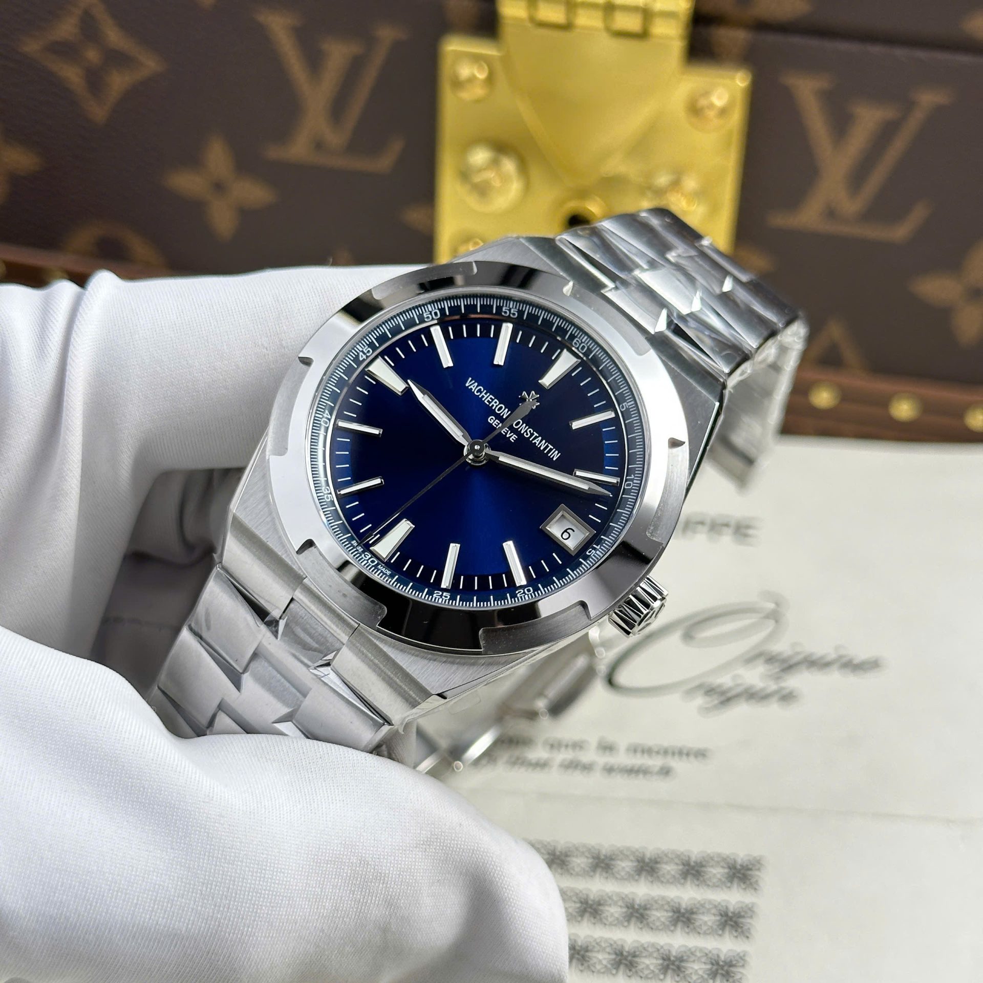 Vacheron Constantin Overseas 4500V Replica Watch Dial Blue PPF Factory 41mm - Elite Watch Atelier