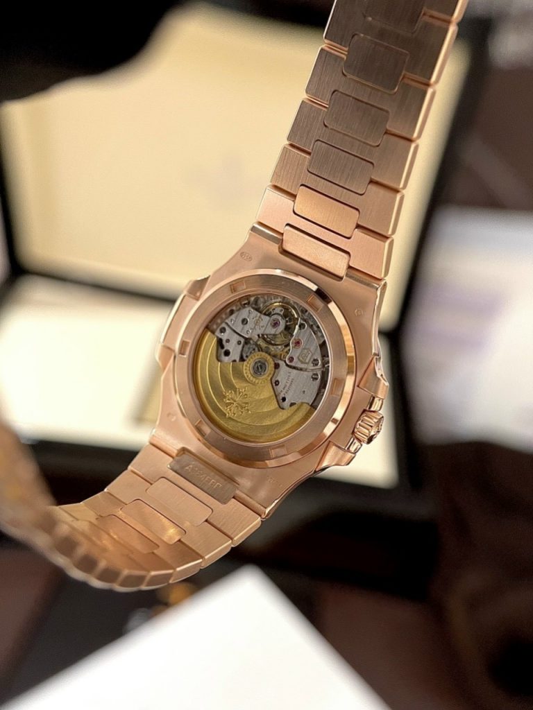 Patek Philippe Nautilus 5723 Replica Watch Gold Wrapped With Red Ruby 40mm - Top club