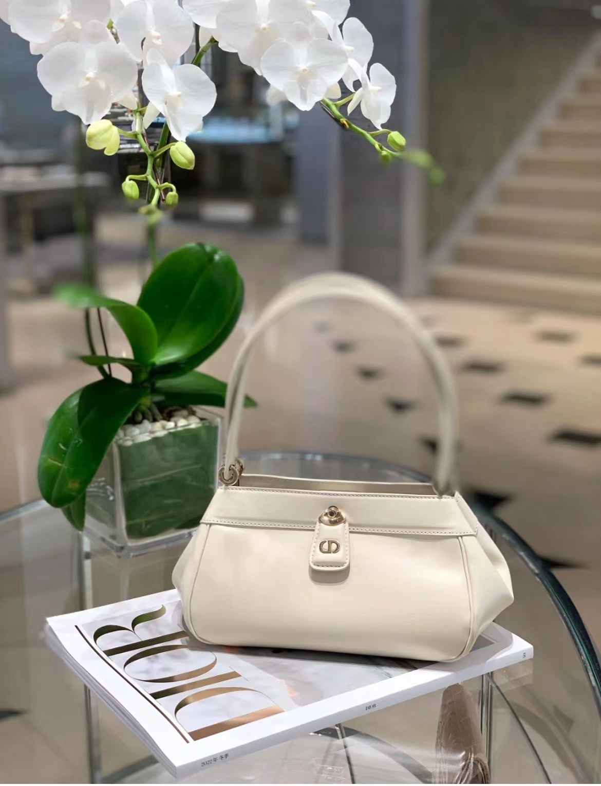 Christian Dior Small Dior Key Bag White For Women 8.5in/22cm M1844OBEQ_M49U1:1High-quality replica