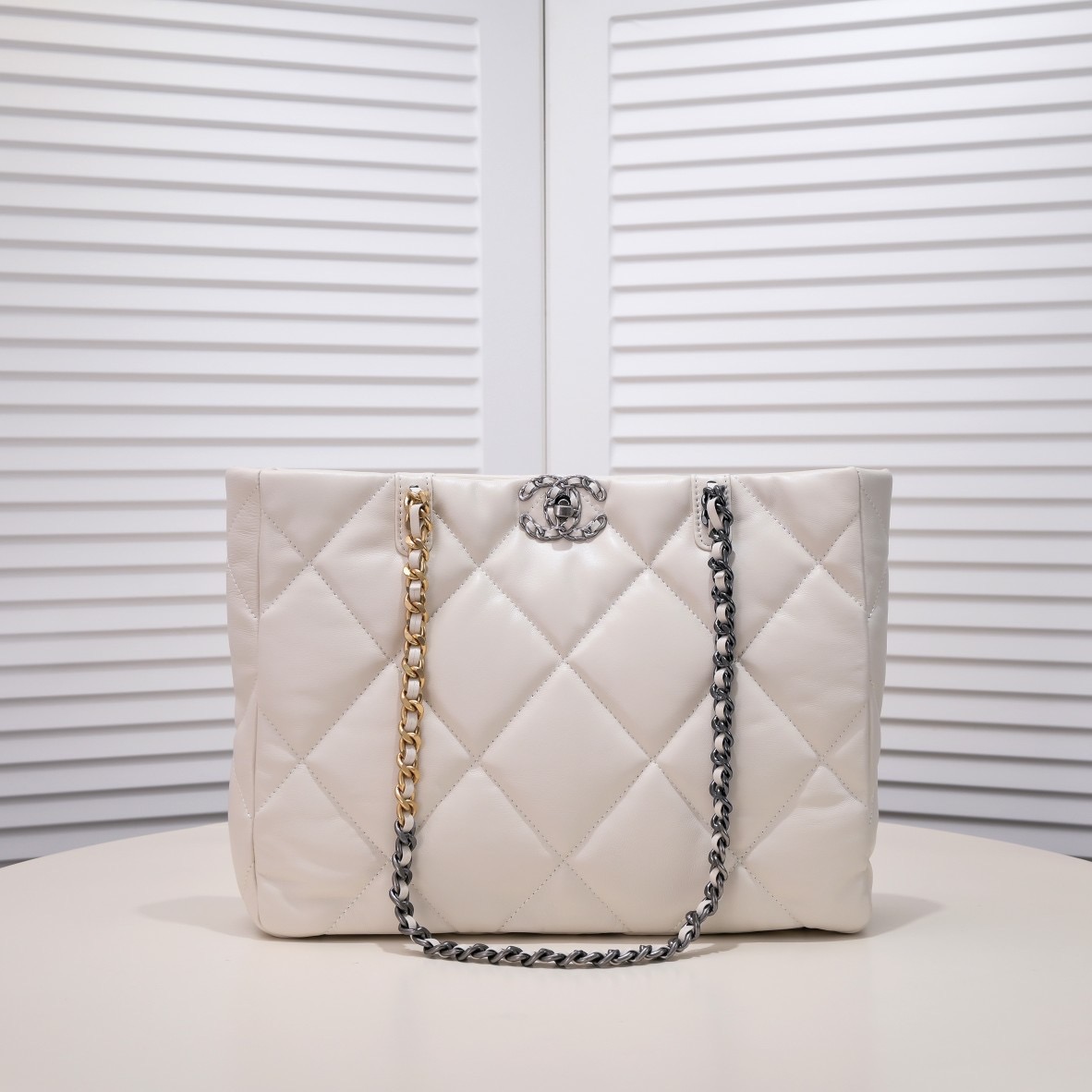 Chanel 19bag Tote Leather Shoulder Crossbody Bag1:1High-quality replica