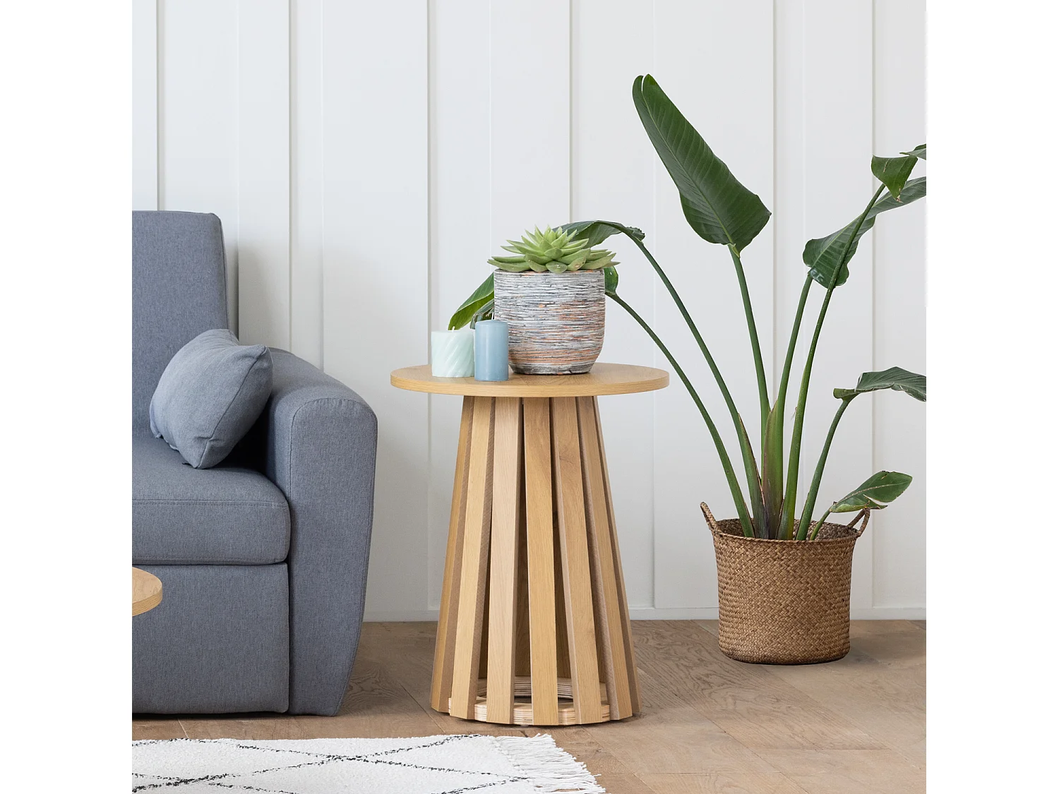 Table d'appoint ronde style scandinave LIV