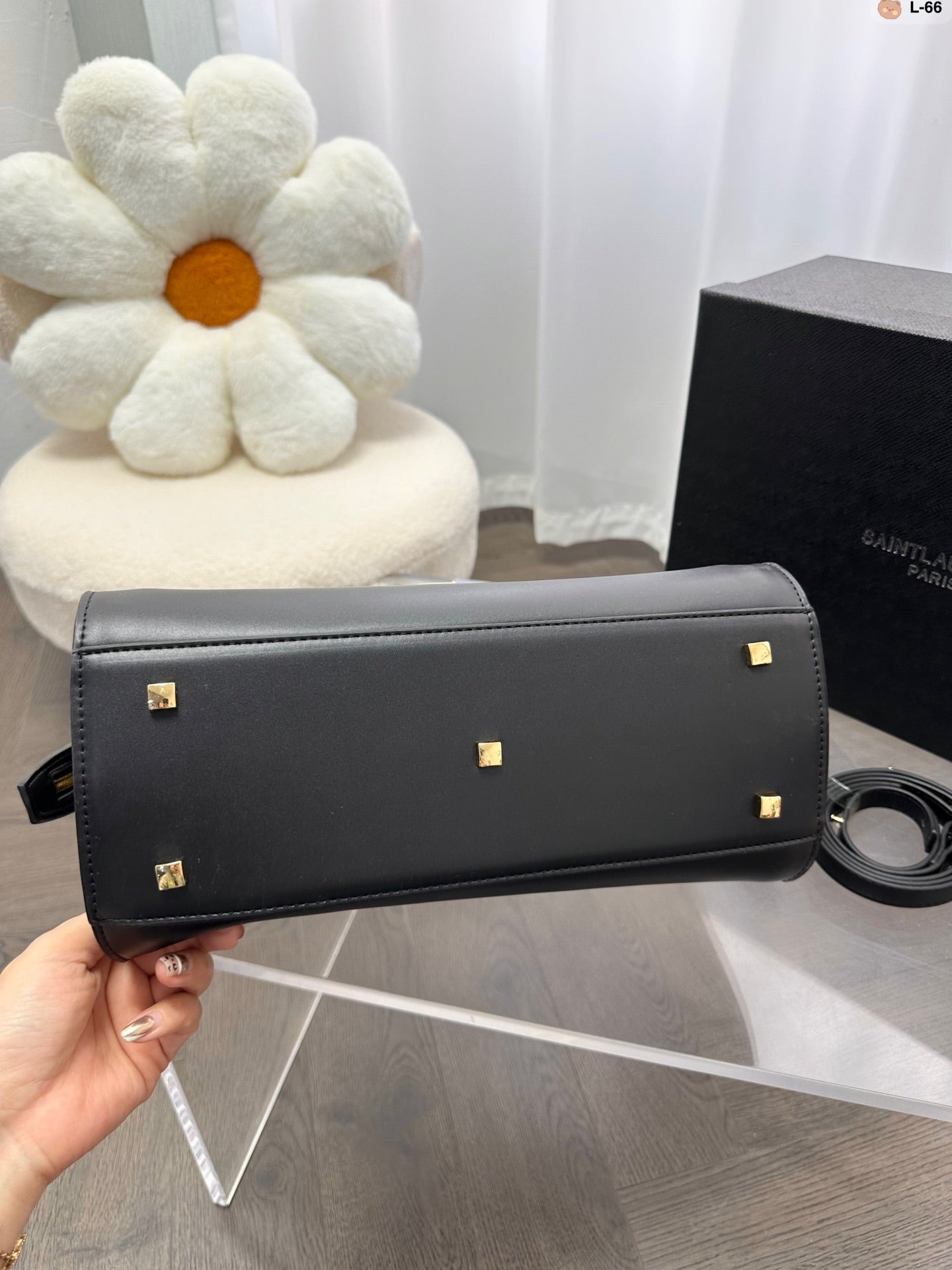TO – Luxury Bags SLY 2821:1High-quality replica